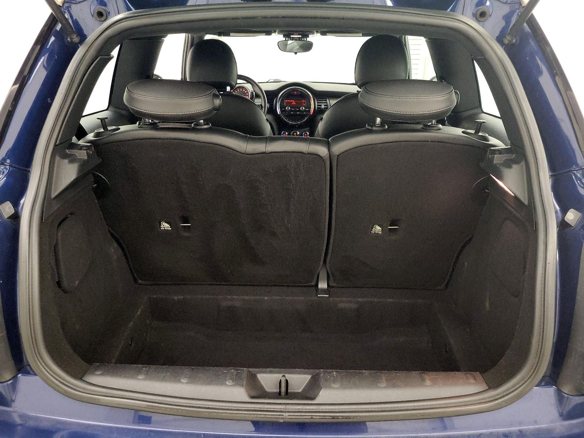 Thumbnail: 2015 MINI Cooper Hardtop - 19