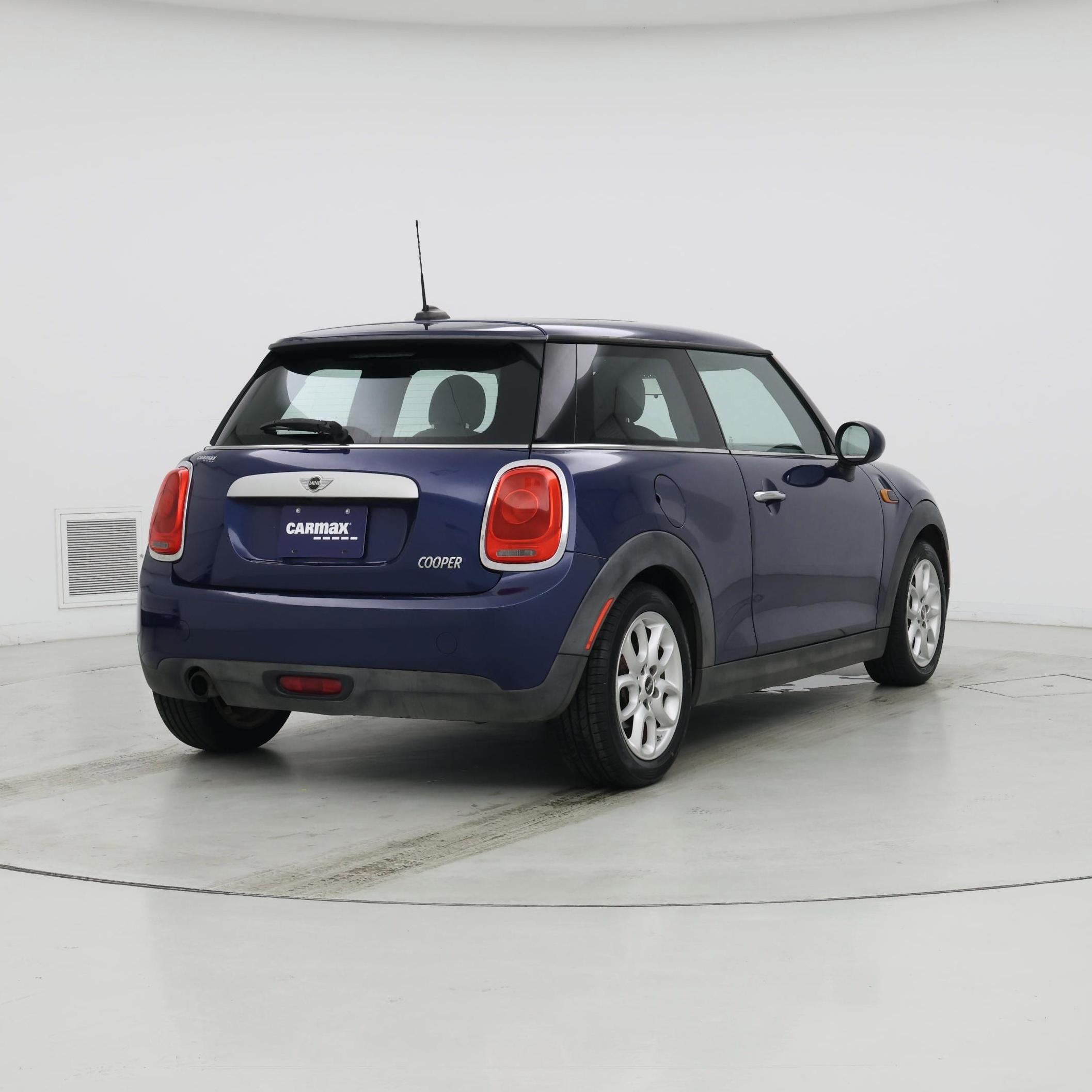 Thumbnail: 2015 MINI Cooper Hardtop - 8