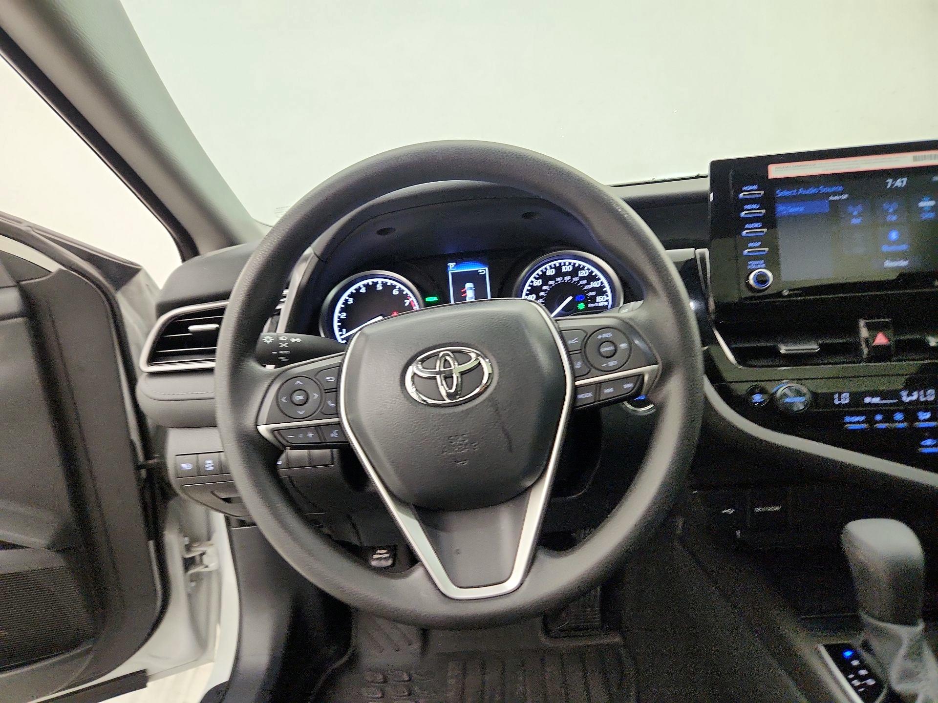 Thumbnail: 2024 Toyota Camry - 10