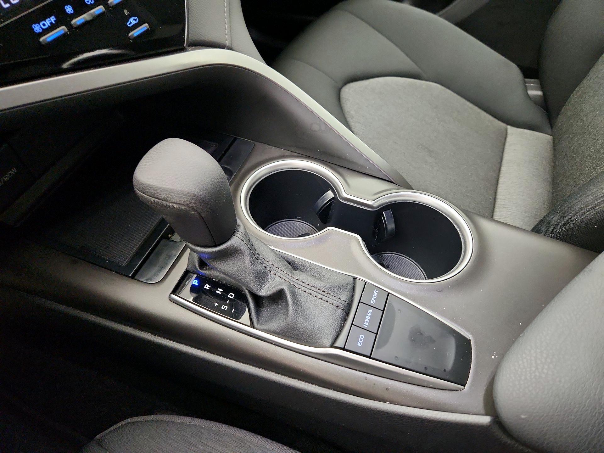 Thumbnail: 2024 Toyota Camry - 17