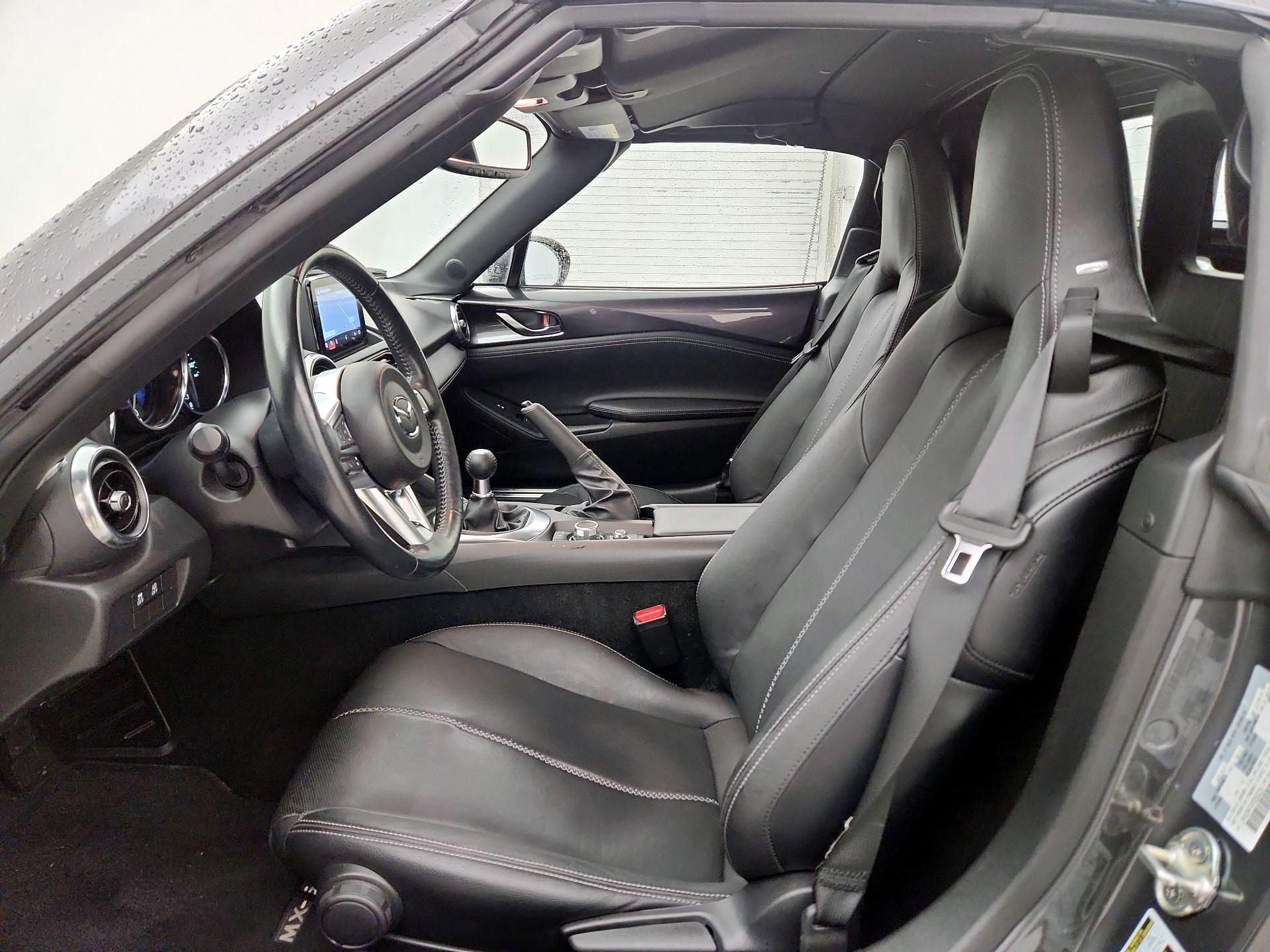 Thumbnail: 2023 Mazda MX-5 Miata - 11