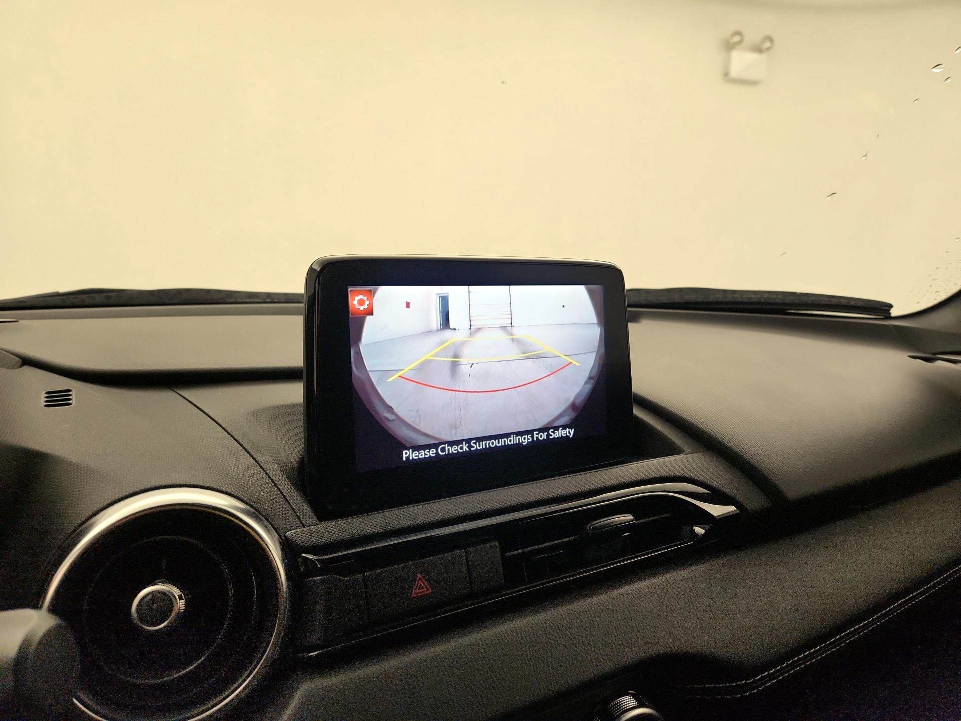 Thumbnail: 2023 Mazda MX-5 Miata - 15