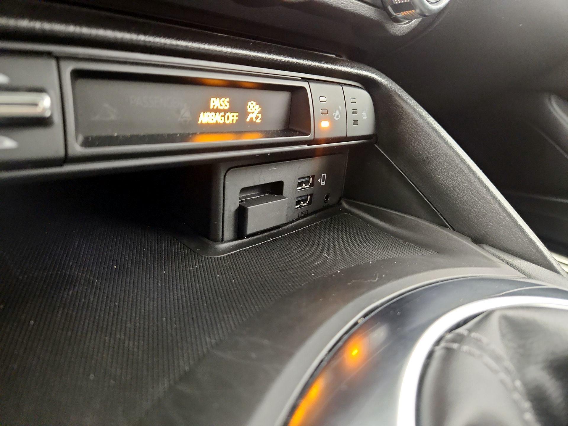 Thumbnail: 2023 Mazda MX-5 Miata - 19