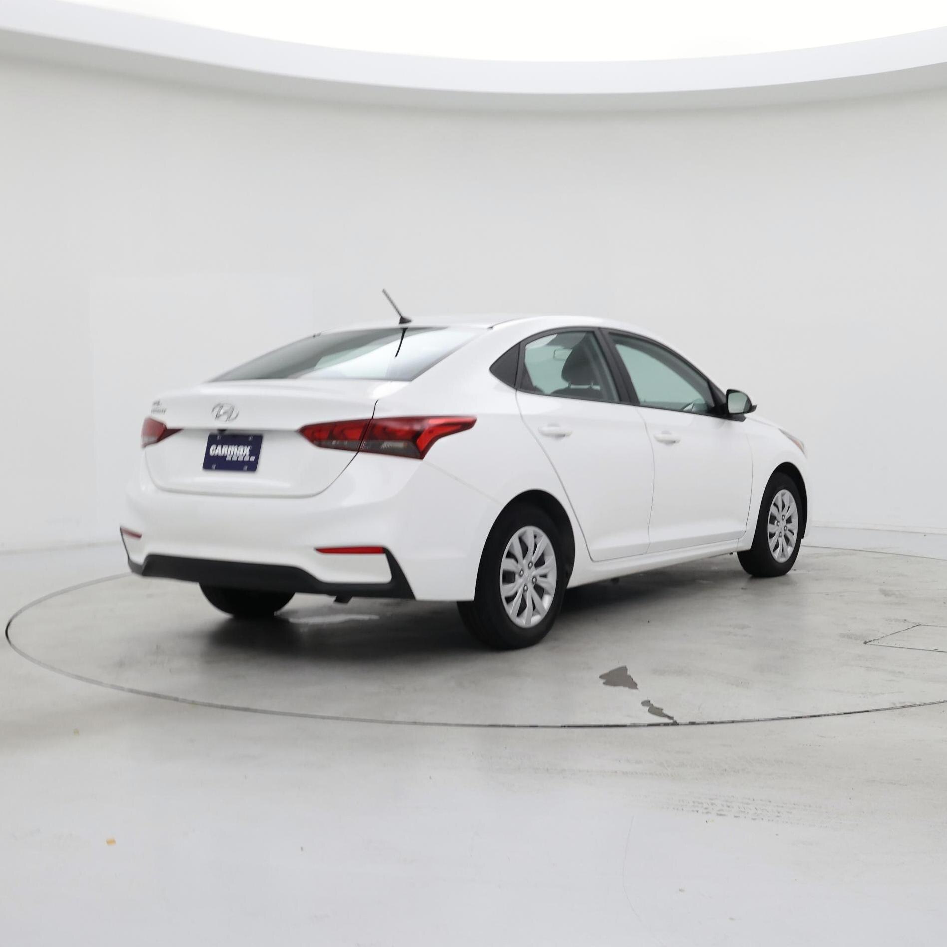 Thumbnail: 2022 Hyundai Accent - 8