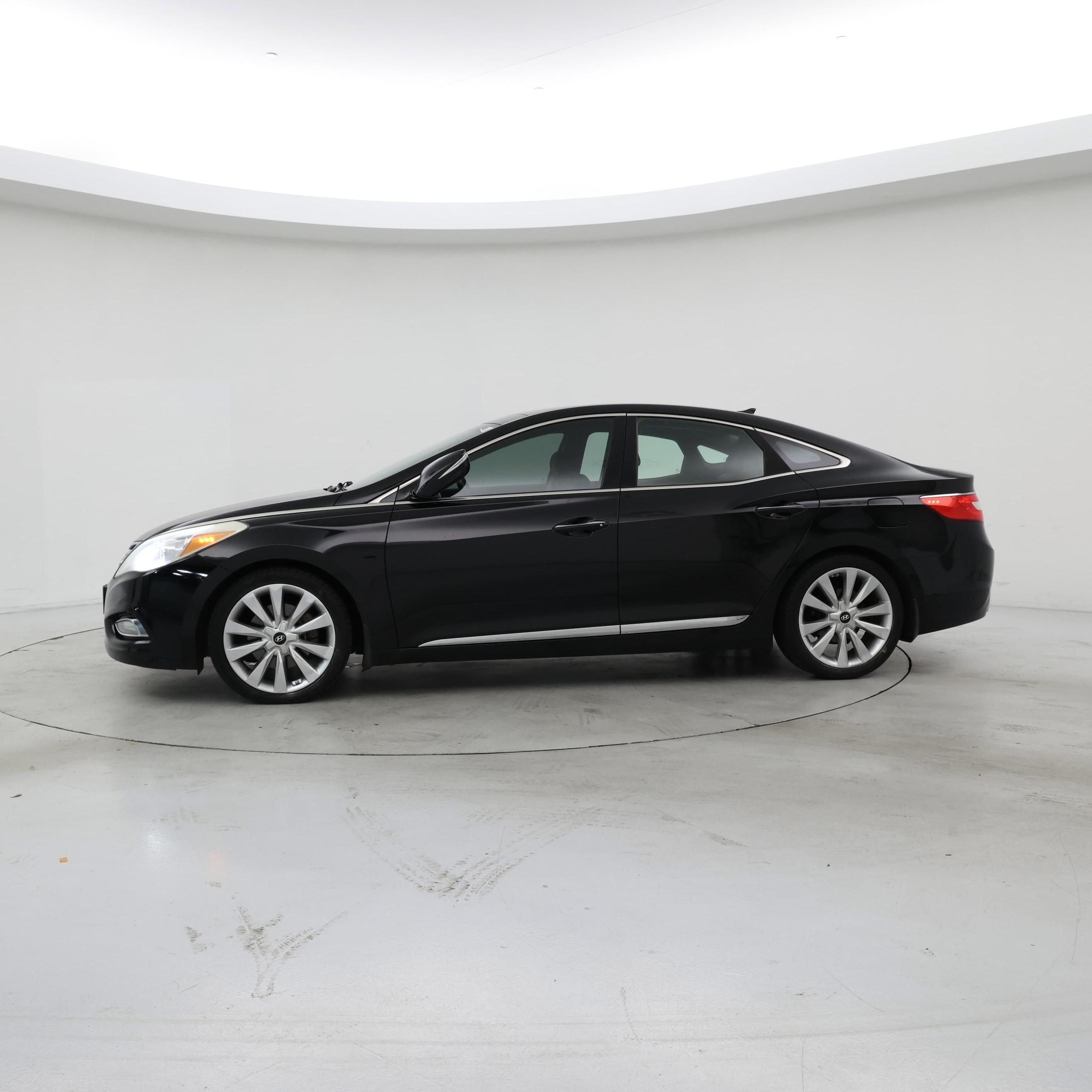 Thumbnail: 2014 Hyundai Azera - 3