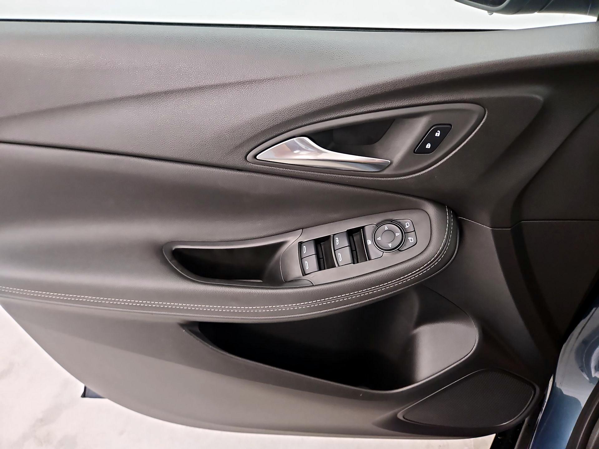 Thumbnail: 2024 Buick Encore GX - 12