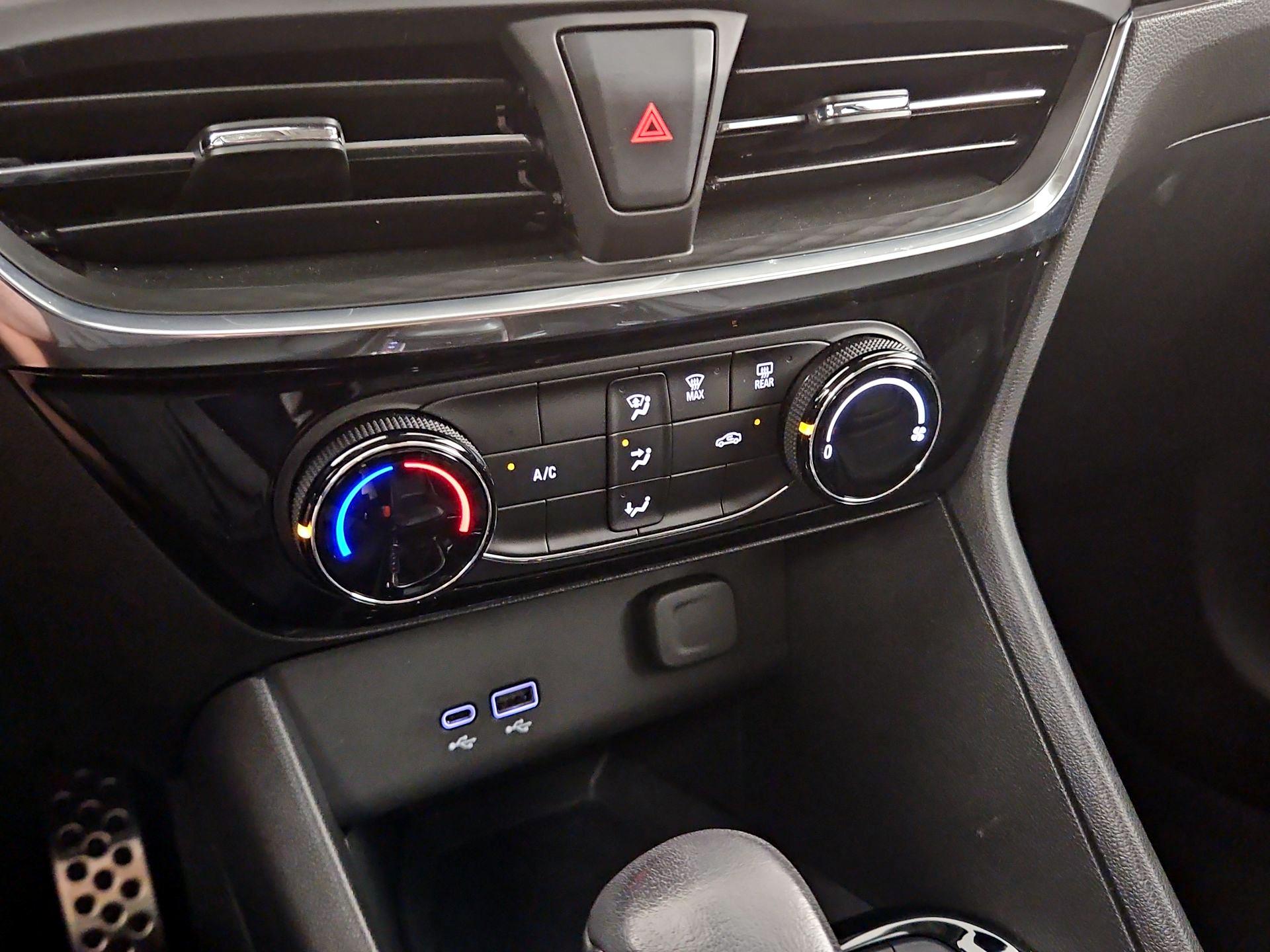 Thumbnail: 2024 Buick Encore GX - 16