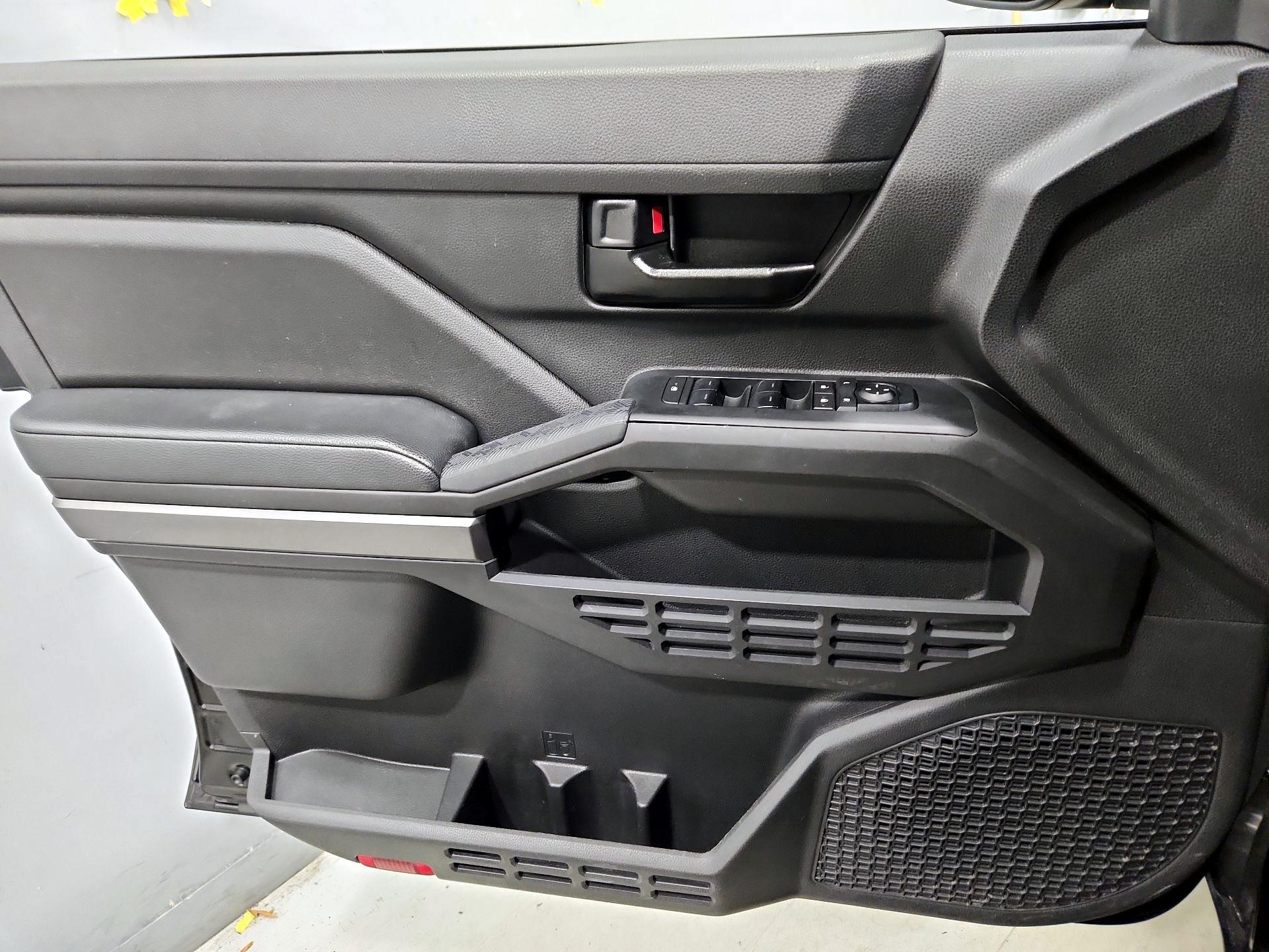 Thumbnail: 2024 Toyota Tacoma - 12