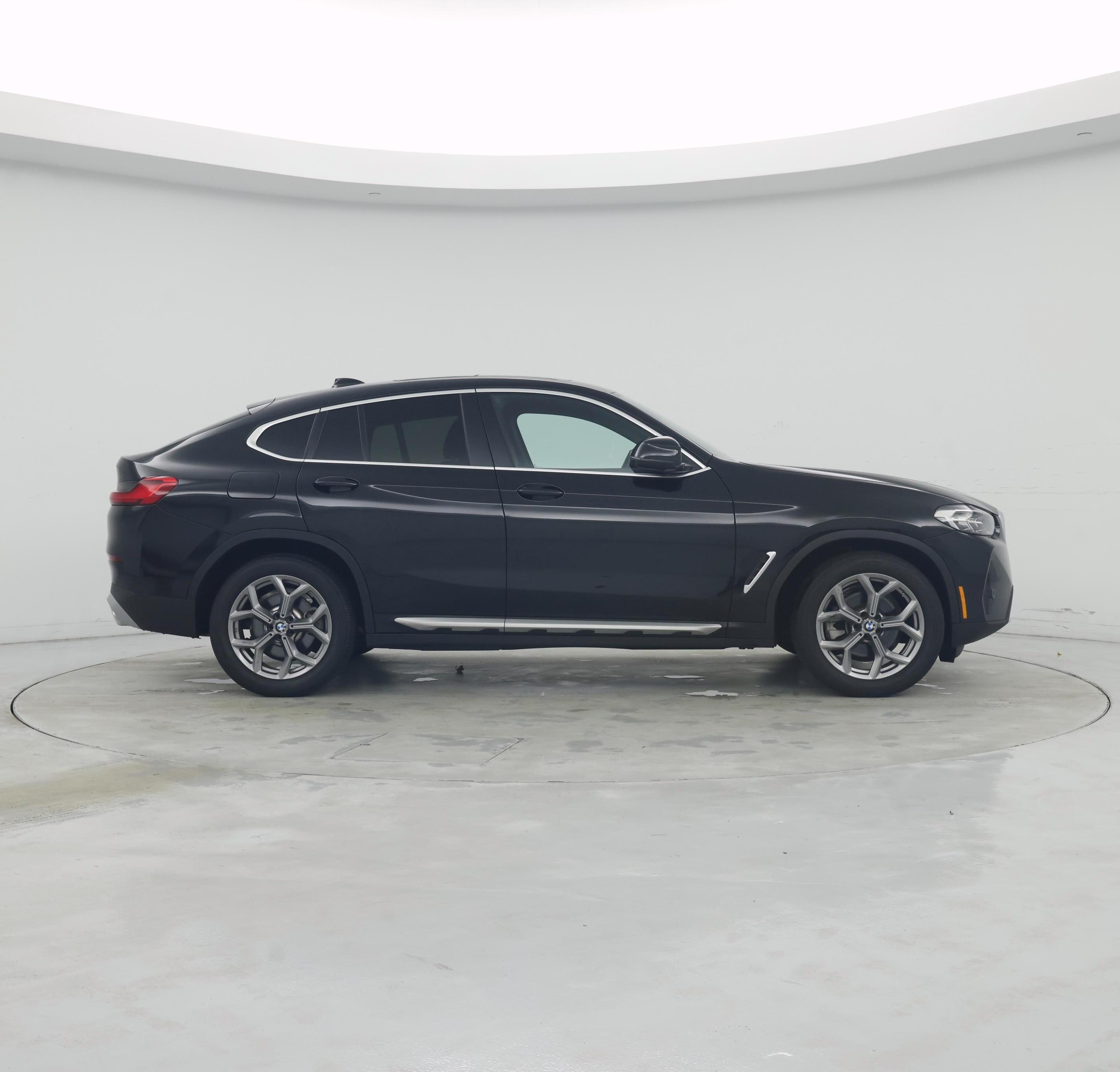 Thumbnail: 2024 BMW X4 - 7