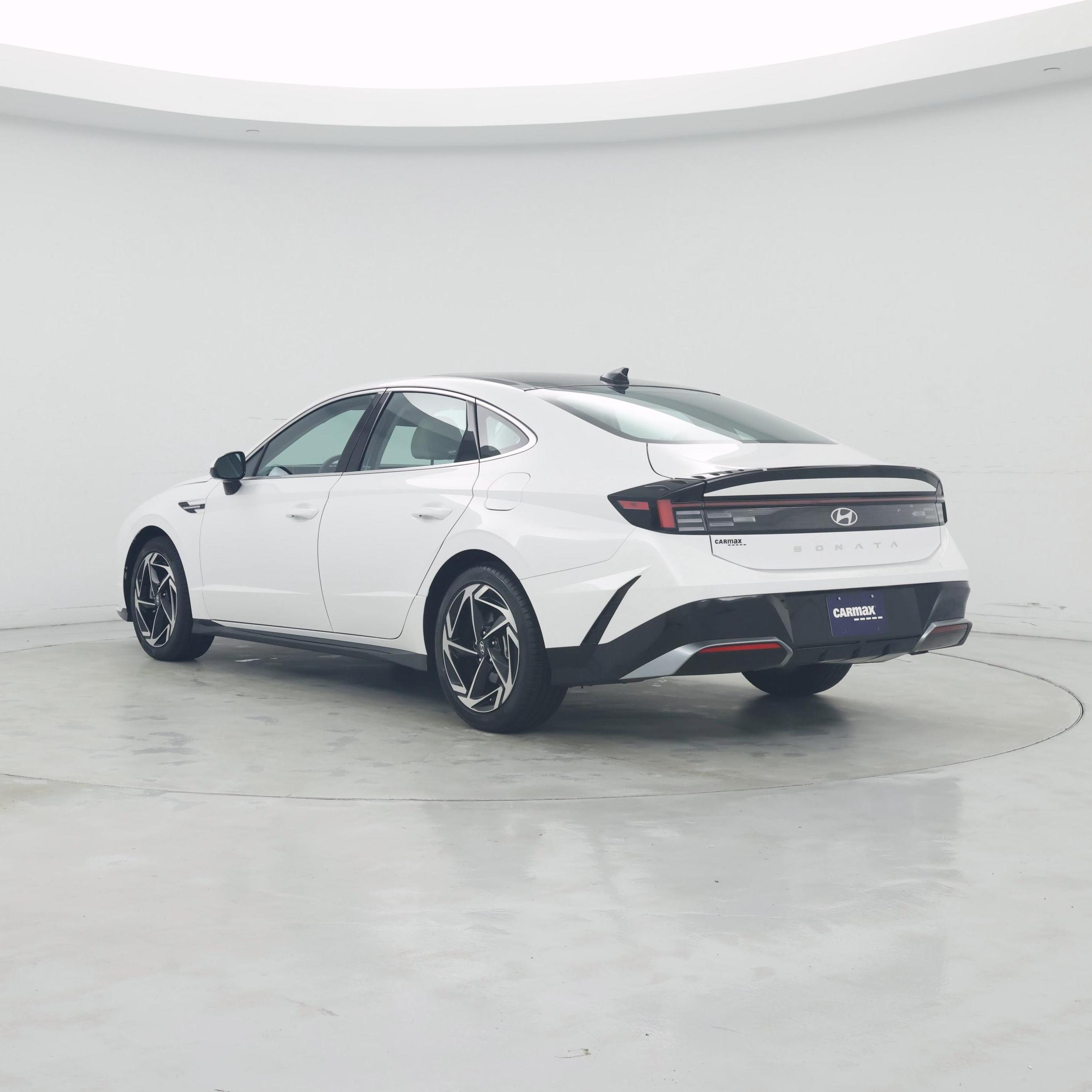Thumbnail: 2025 Hyundai Sonata - 2