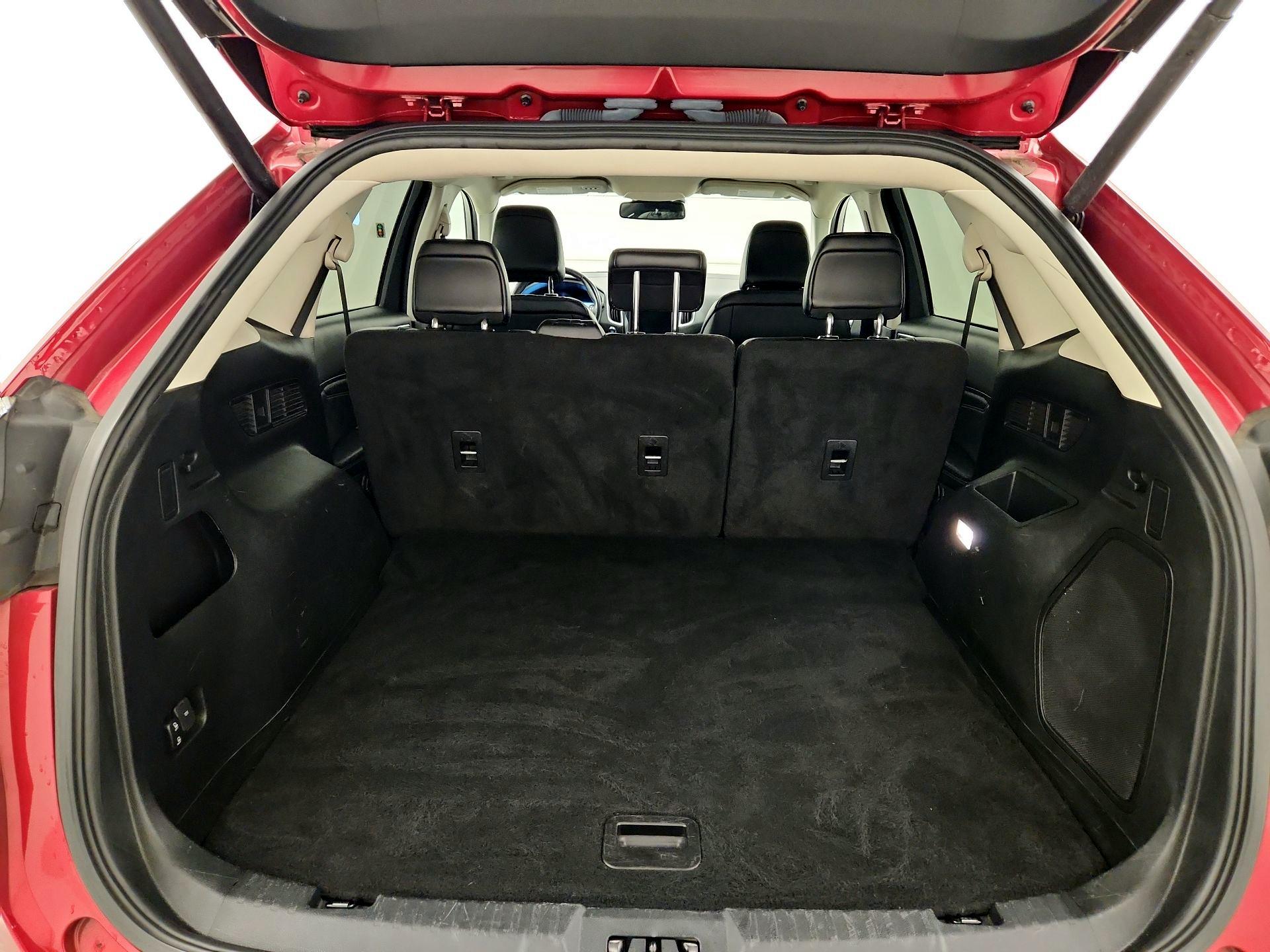 Thumbnail: 2023 Ford Edge - 20