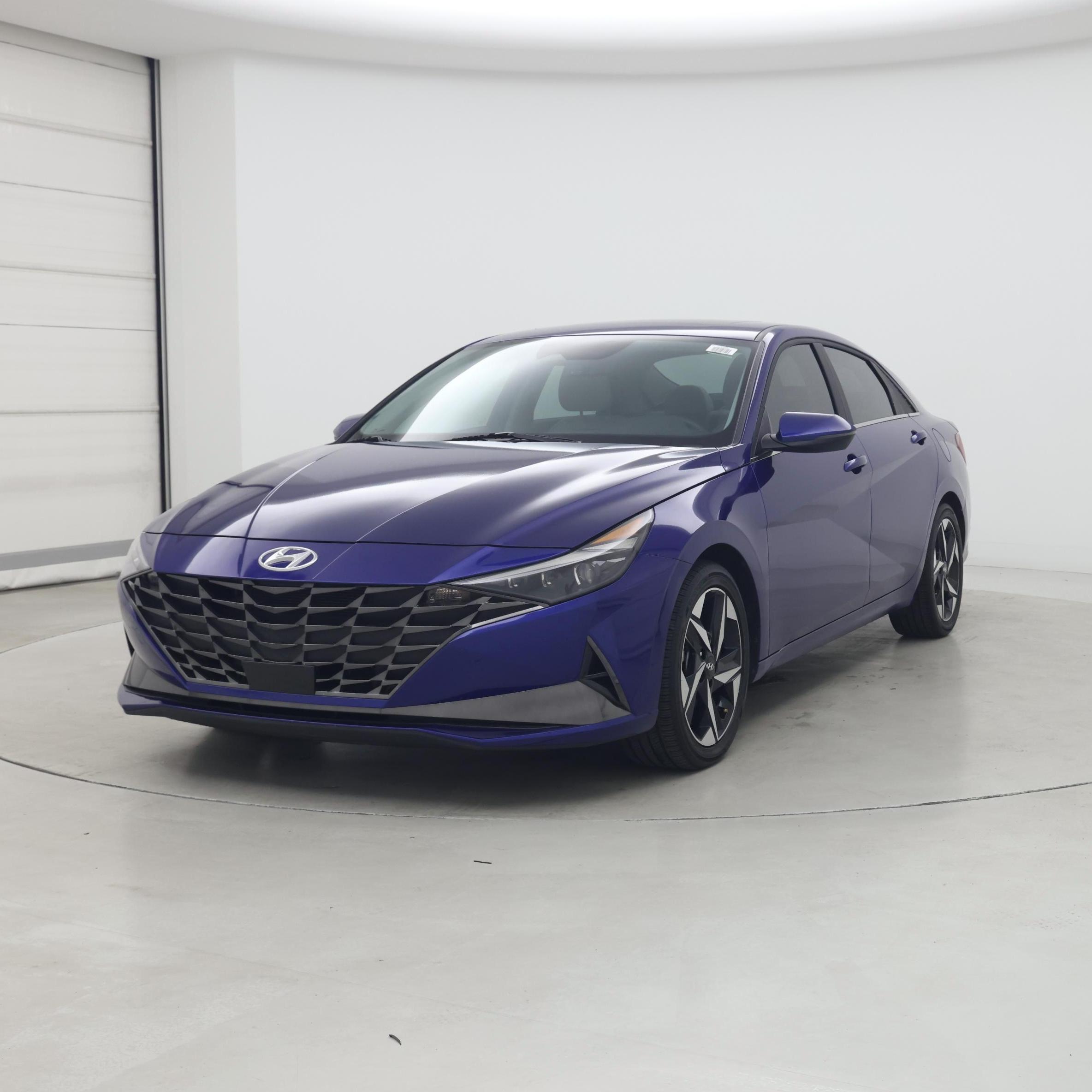 Thumbnail: 2023 Hyundai Elantra - 4