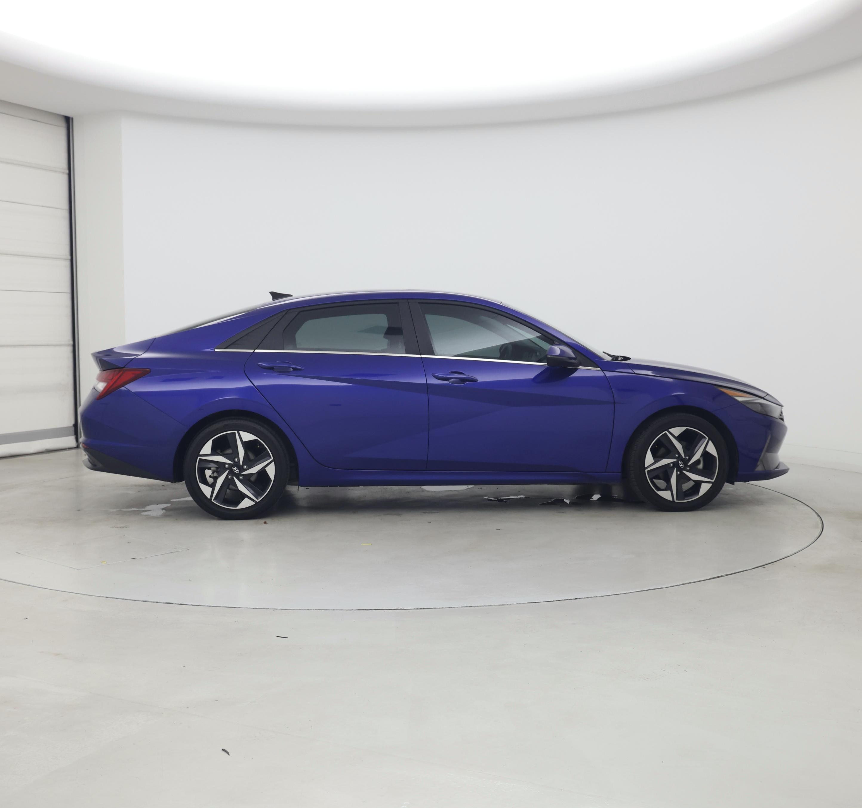 Thumbnail: 2023 Hyundai Elantra - 7