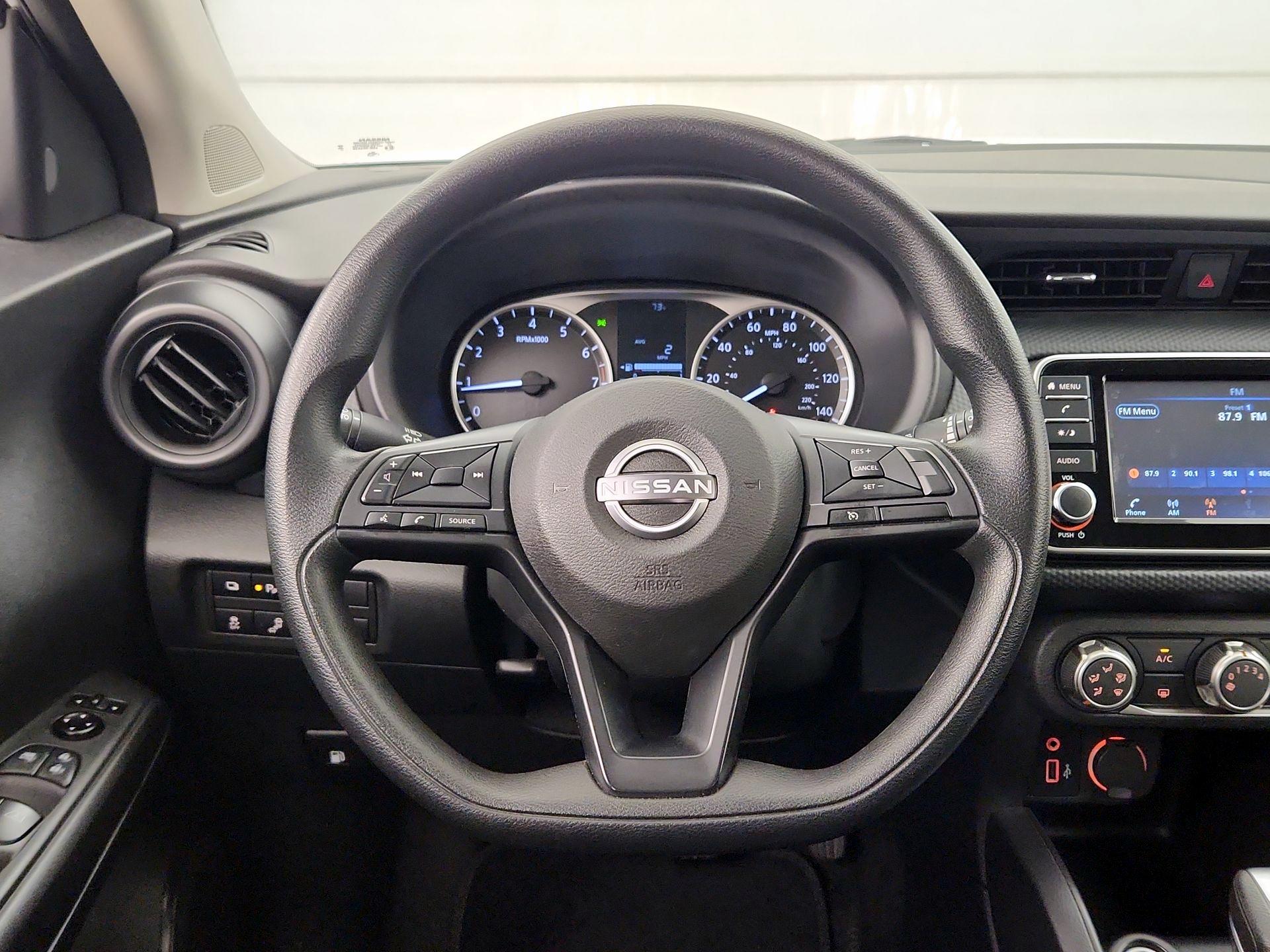 Thumbnail: 2023 Nissan Kicks - 10