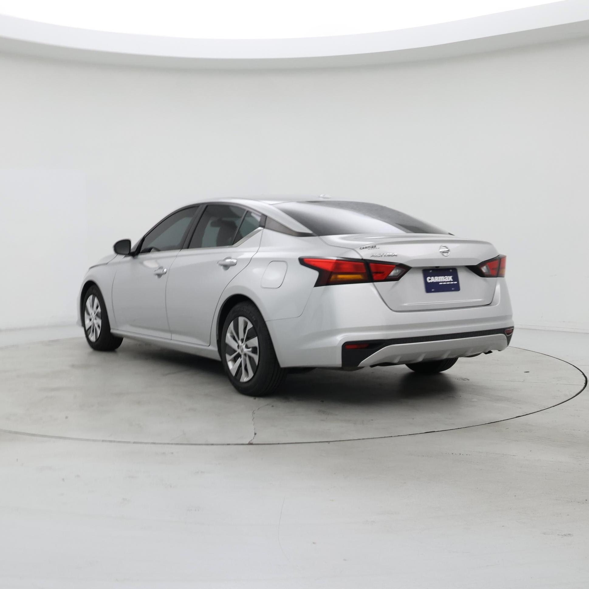 Thumbnail: 2020 Nissan Altima - 2