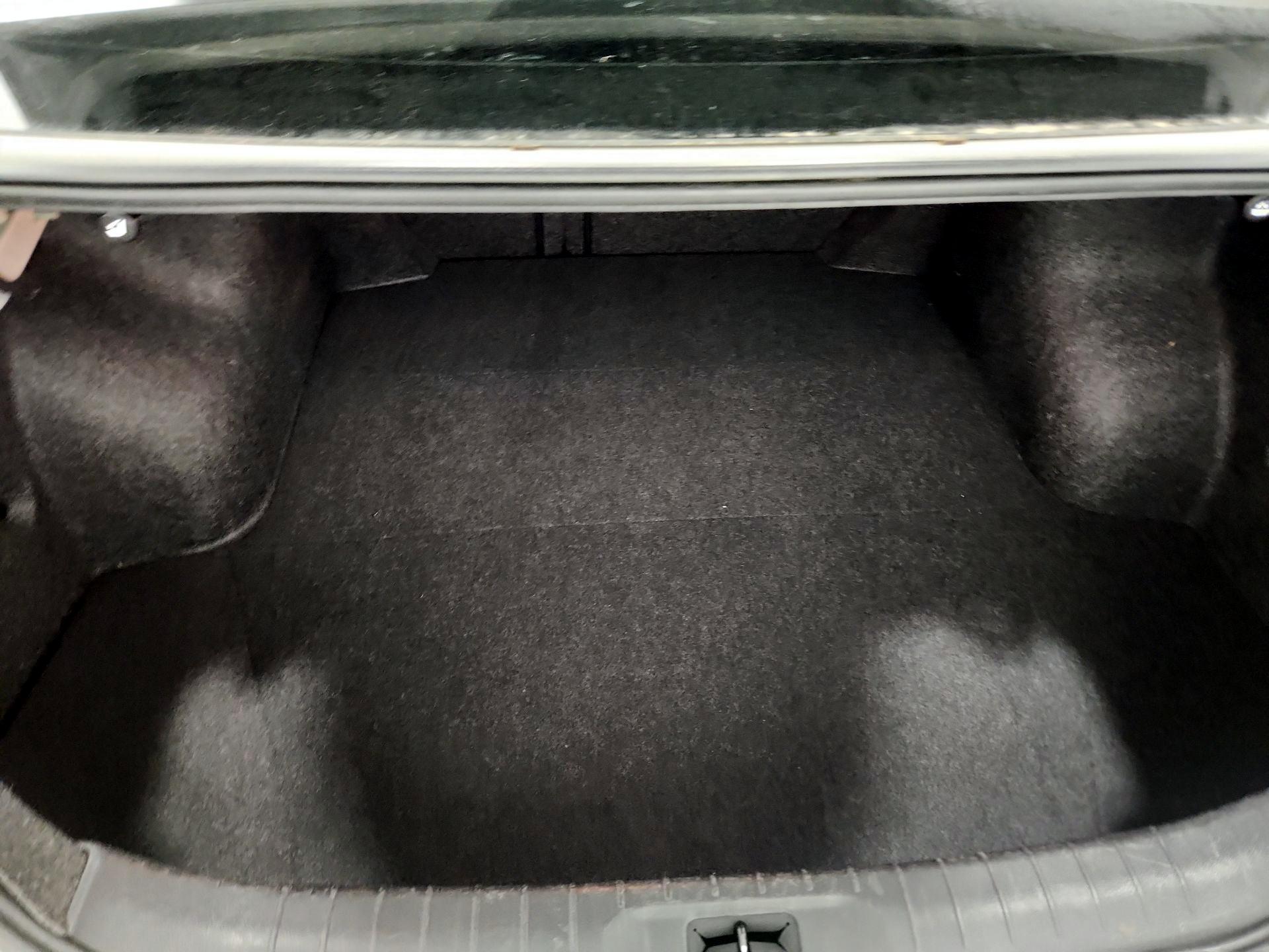 Thumbnail: 2020 Nissan Altima - 20