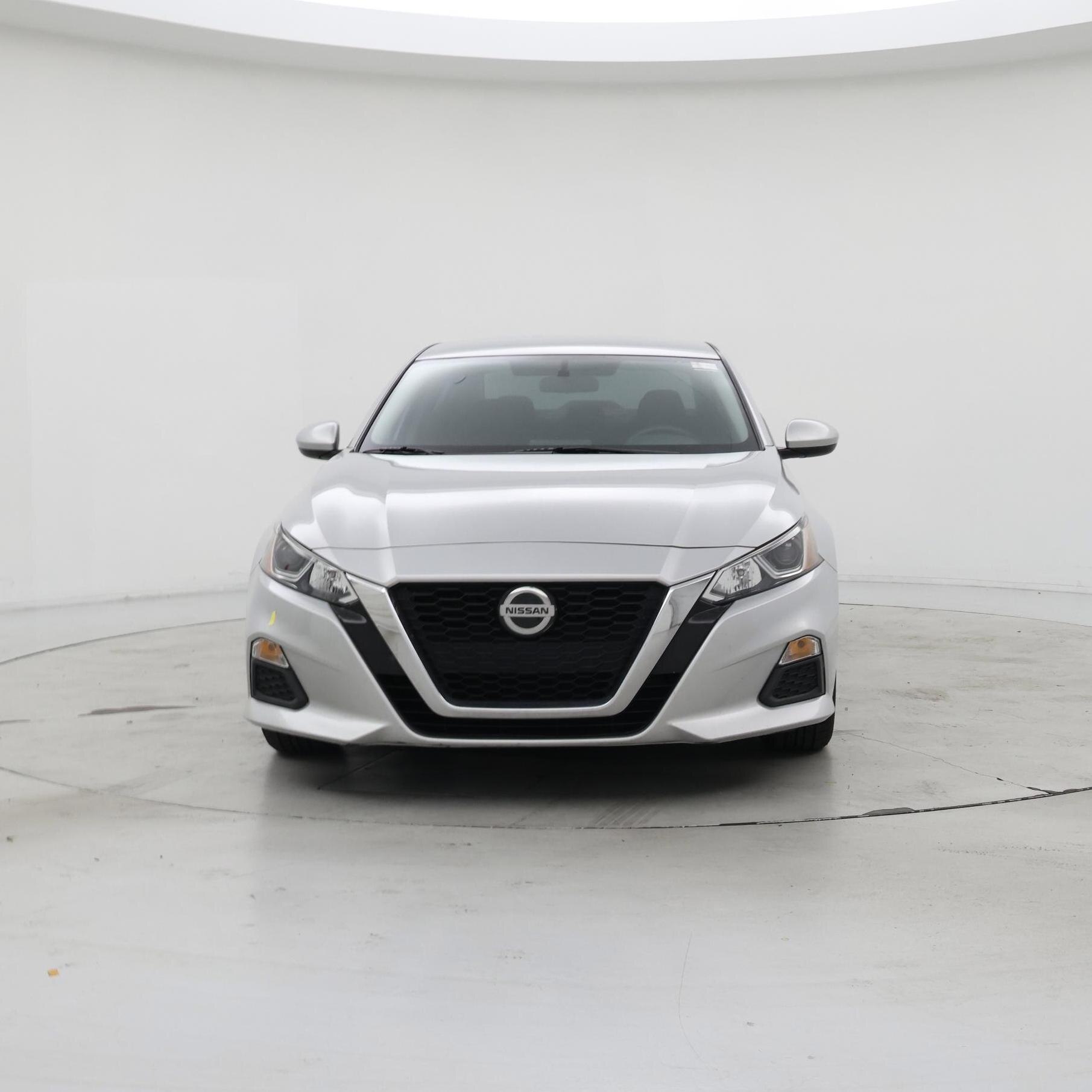 Thumbnail: 2020 Nissan Altima - 5