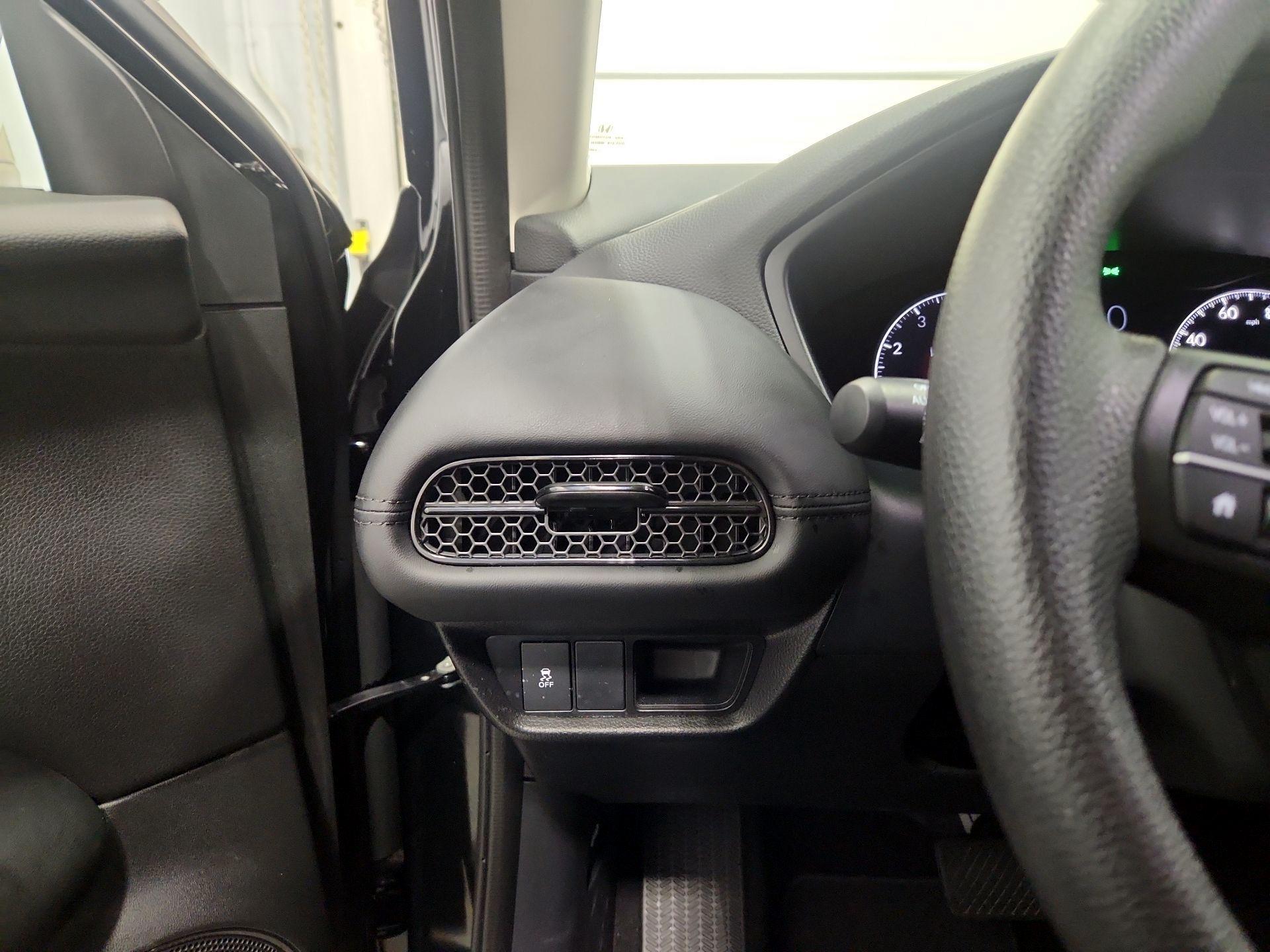 Thumbnail: 2026 Honda HR-V - 13