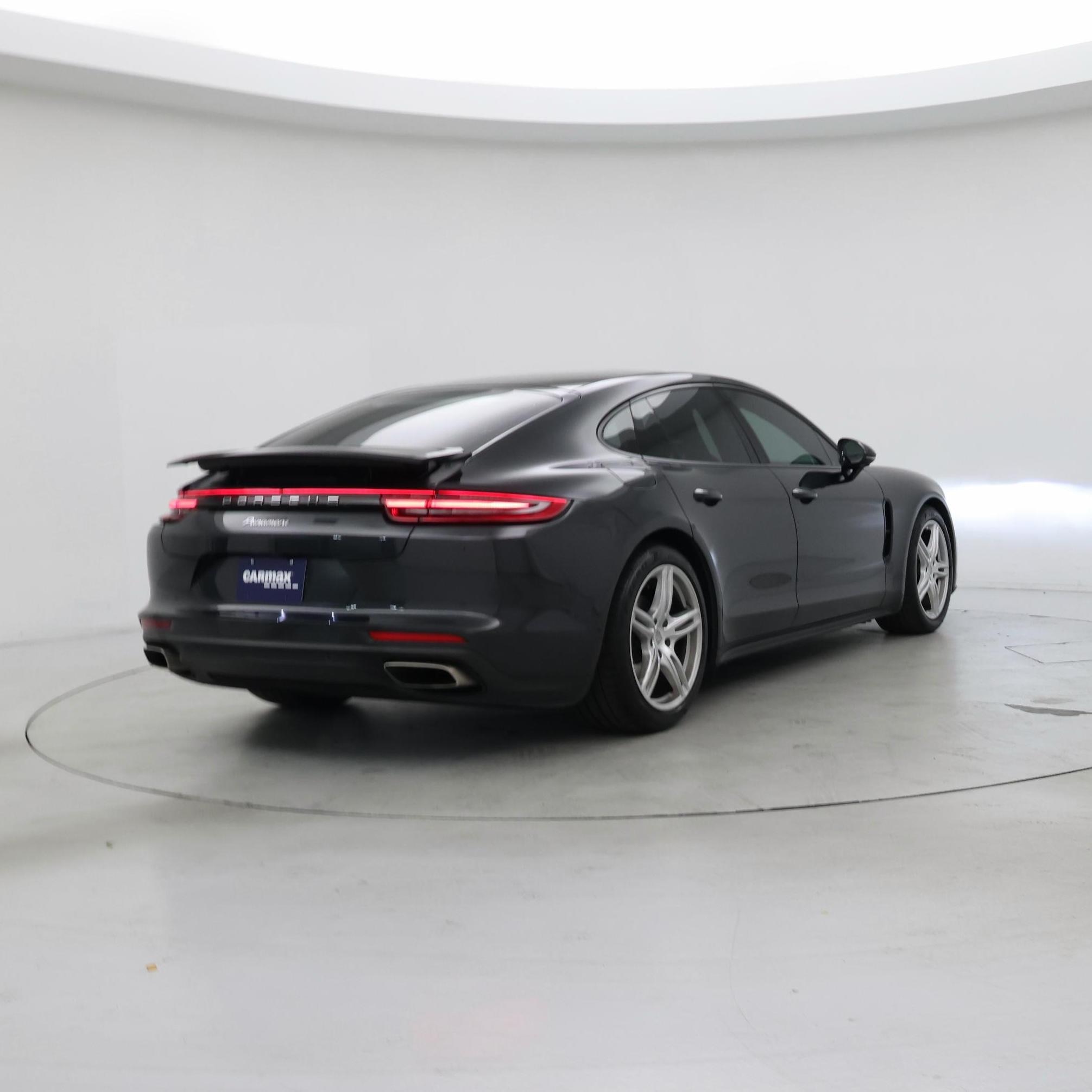 Thumbnail: 2020 Porsche Panamera - 8