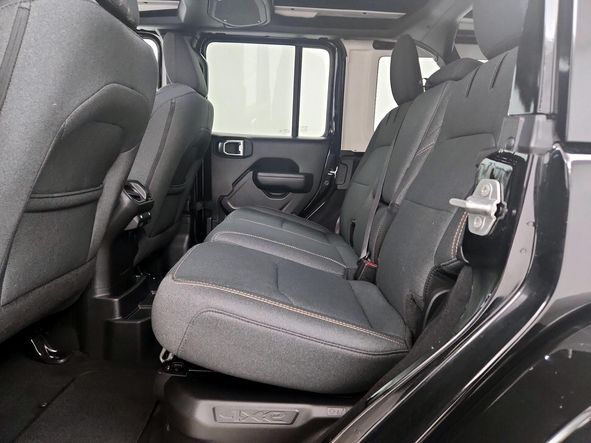 Thumbnail: 2024 Jeep Wrangler - 19