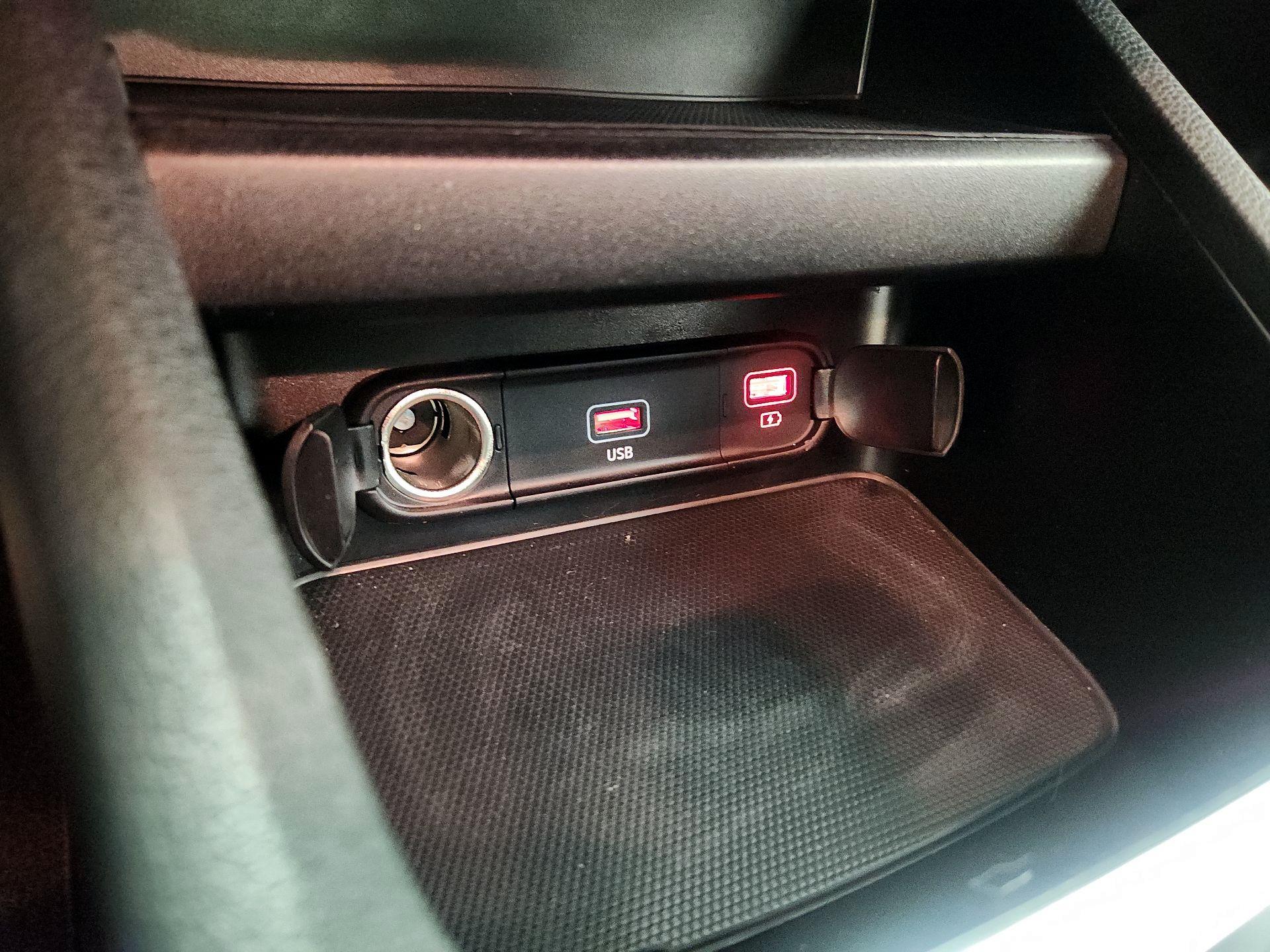 Thumbnail: 2024 Kia Forte - 18