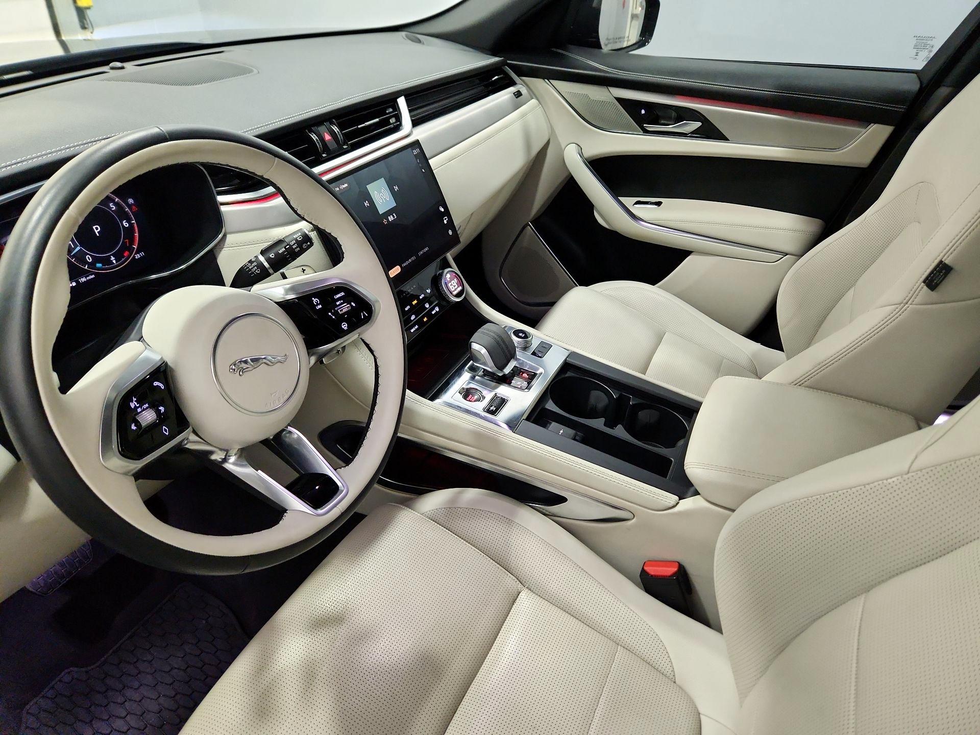 Thumbnail: 2024 Jaguar F-Pace - 11