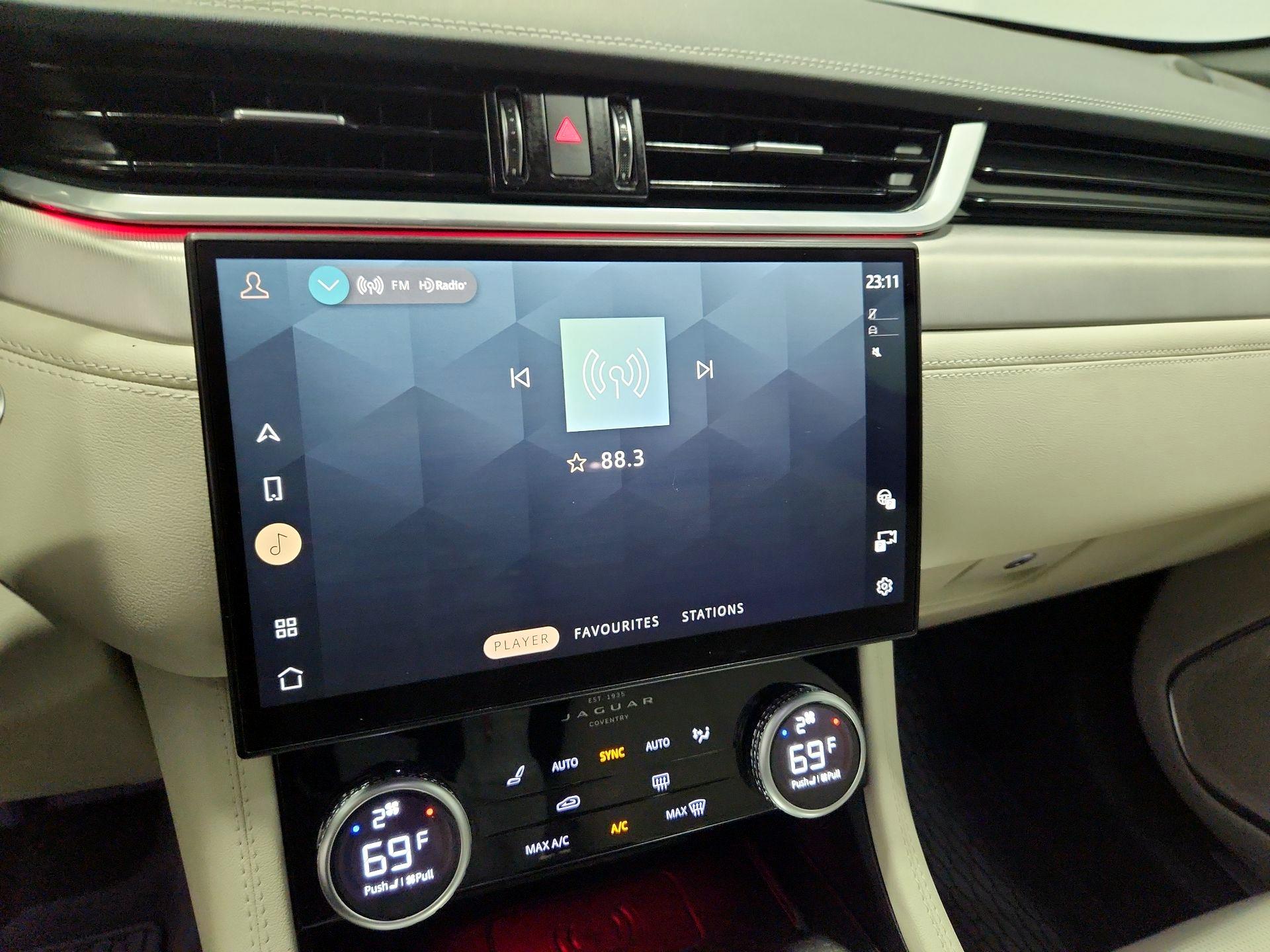 Thumbnail: 2024 Jaguar F-Pace - 15