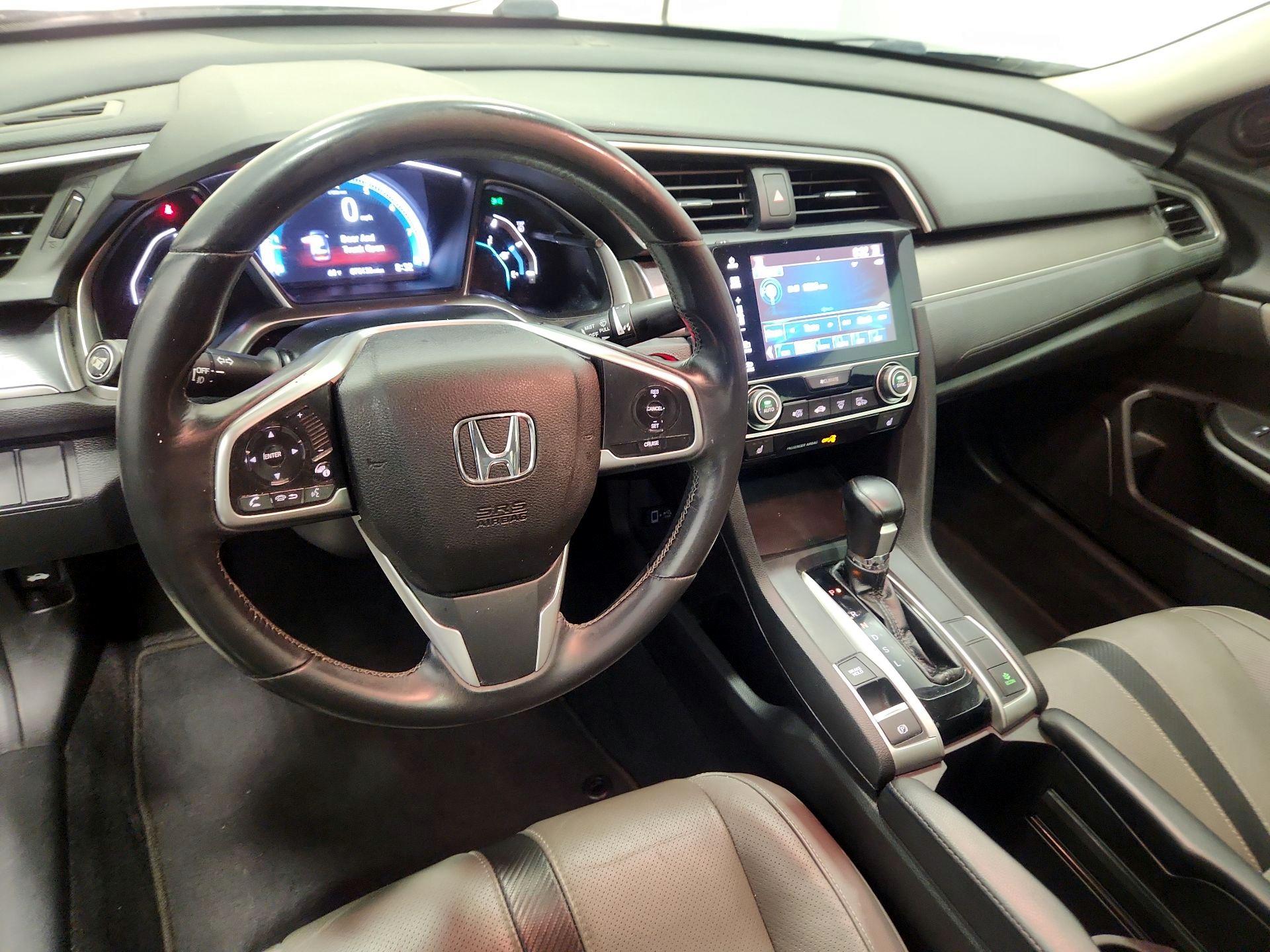 Thumbnail: 2017 Honda Civic - 9