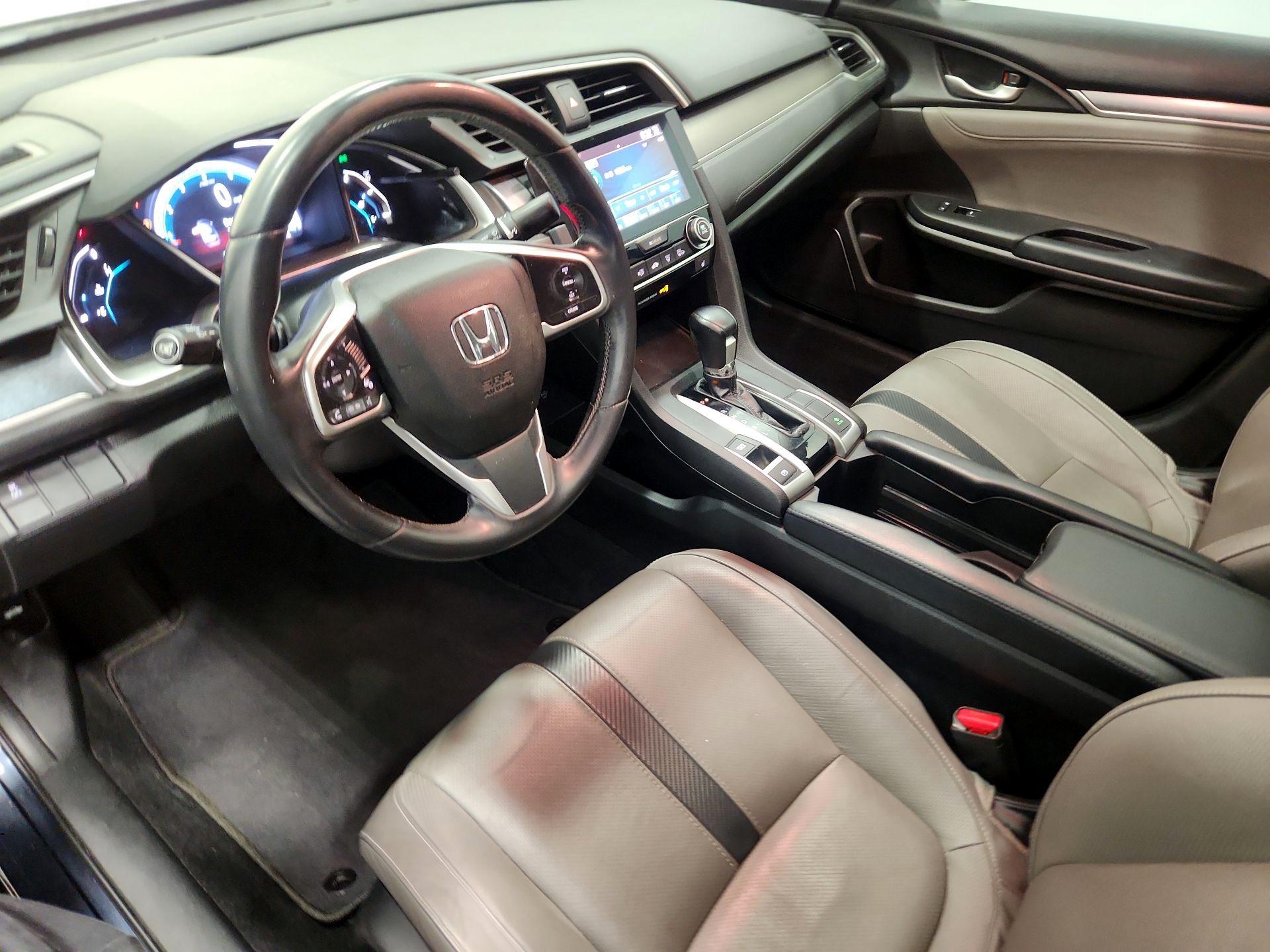 Thumbnail: 2017 Honda Civic - 11