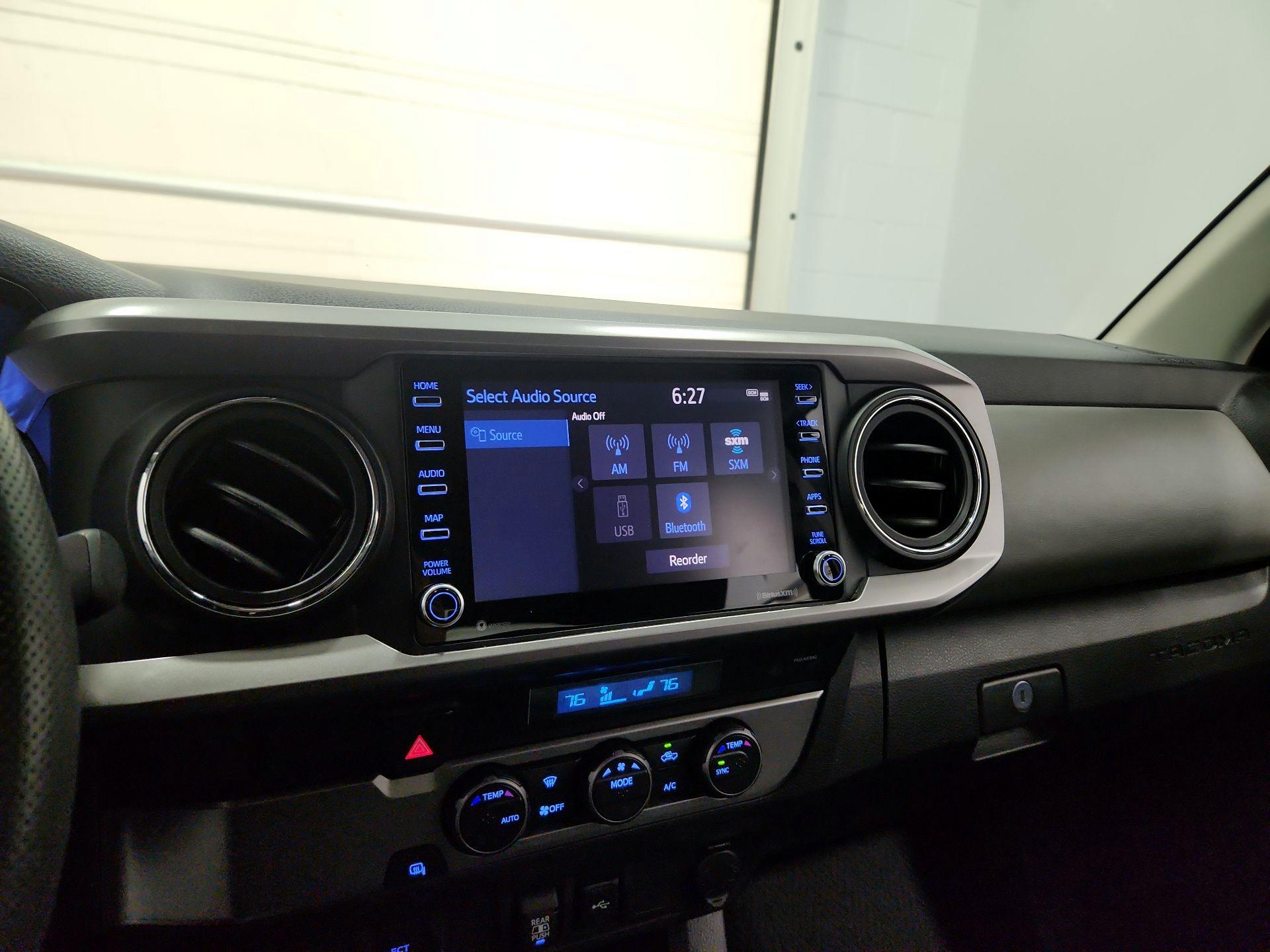 Thumbnail: 2021 Toyota Tacoma - 15