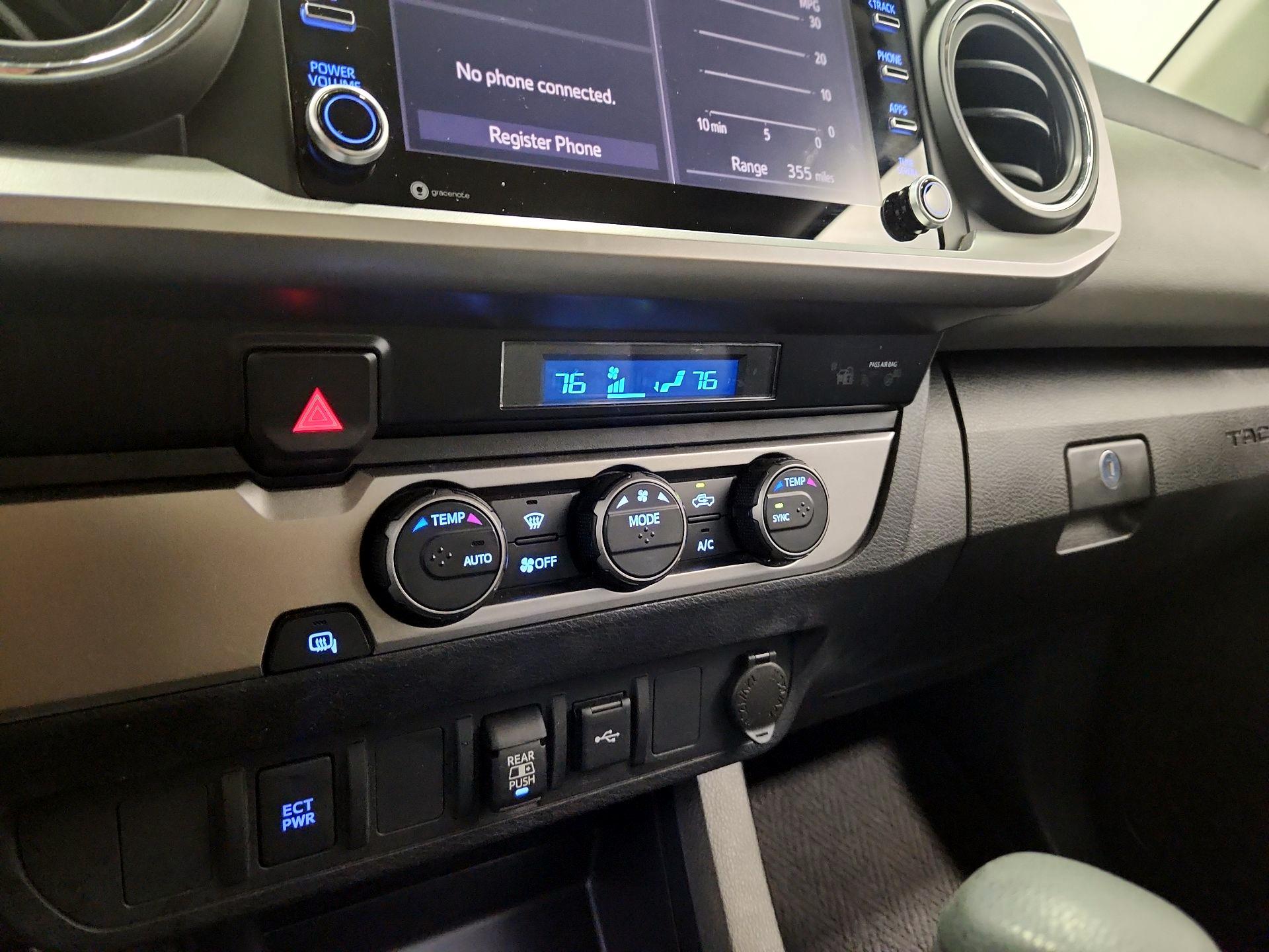 Thumbnail: 2021 Toyota Tacoma - 16