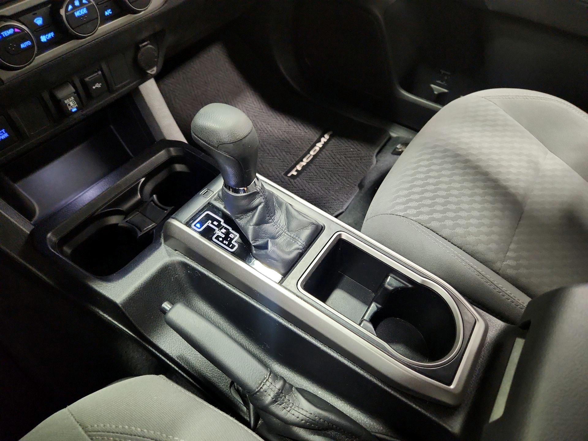 Thumbnail: 2021 Toyota Tacoma - 17