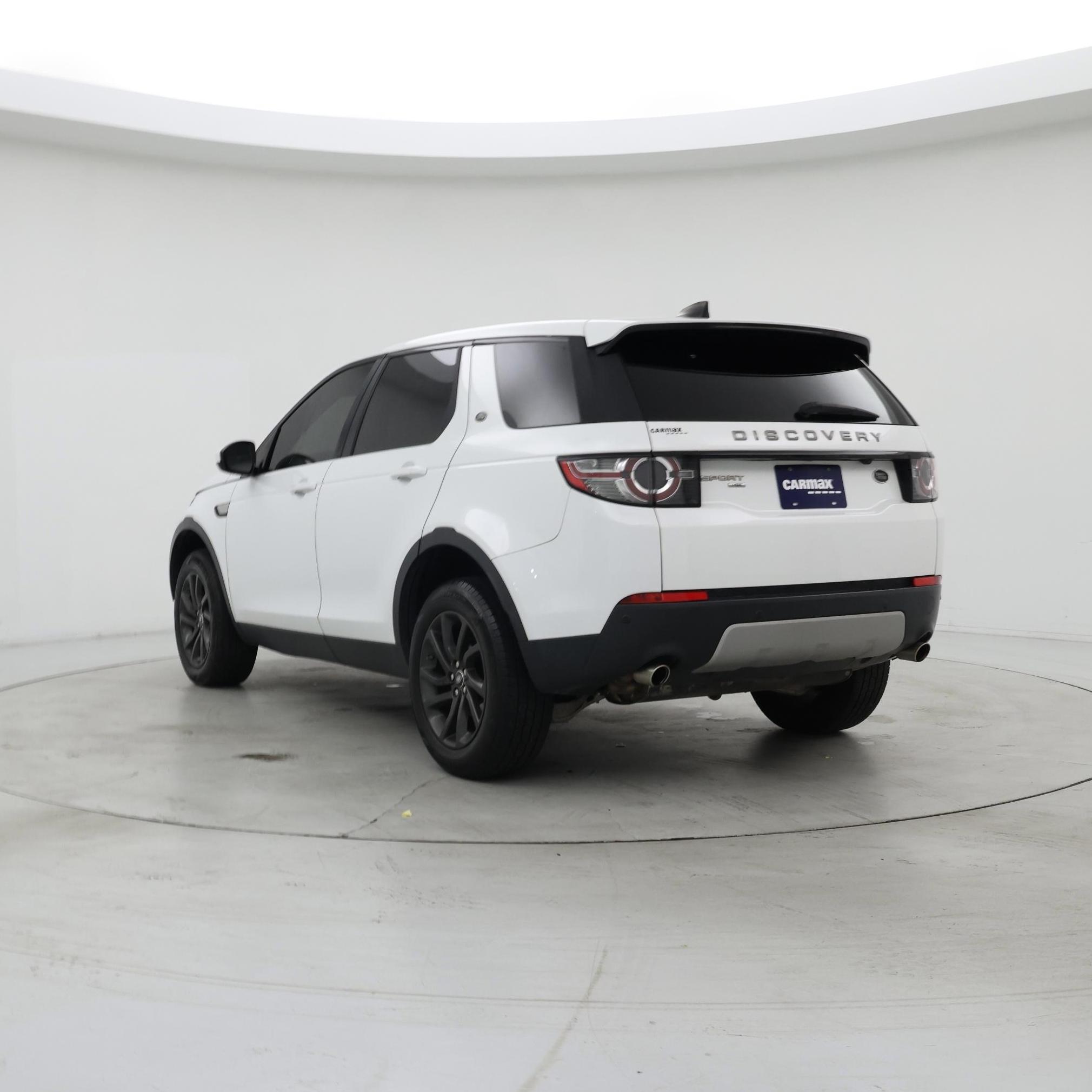 Thumbnail: 2019 Land Rover Discovery Sport - 2