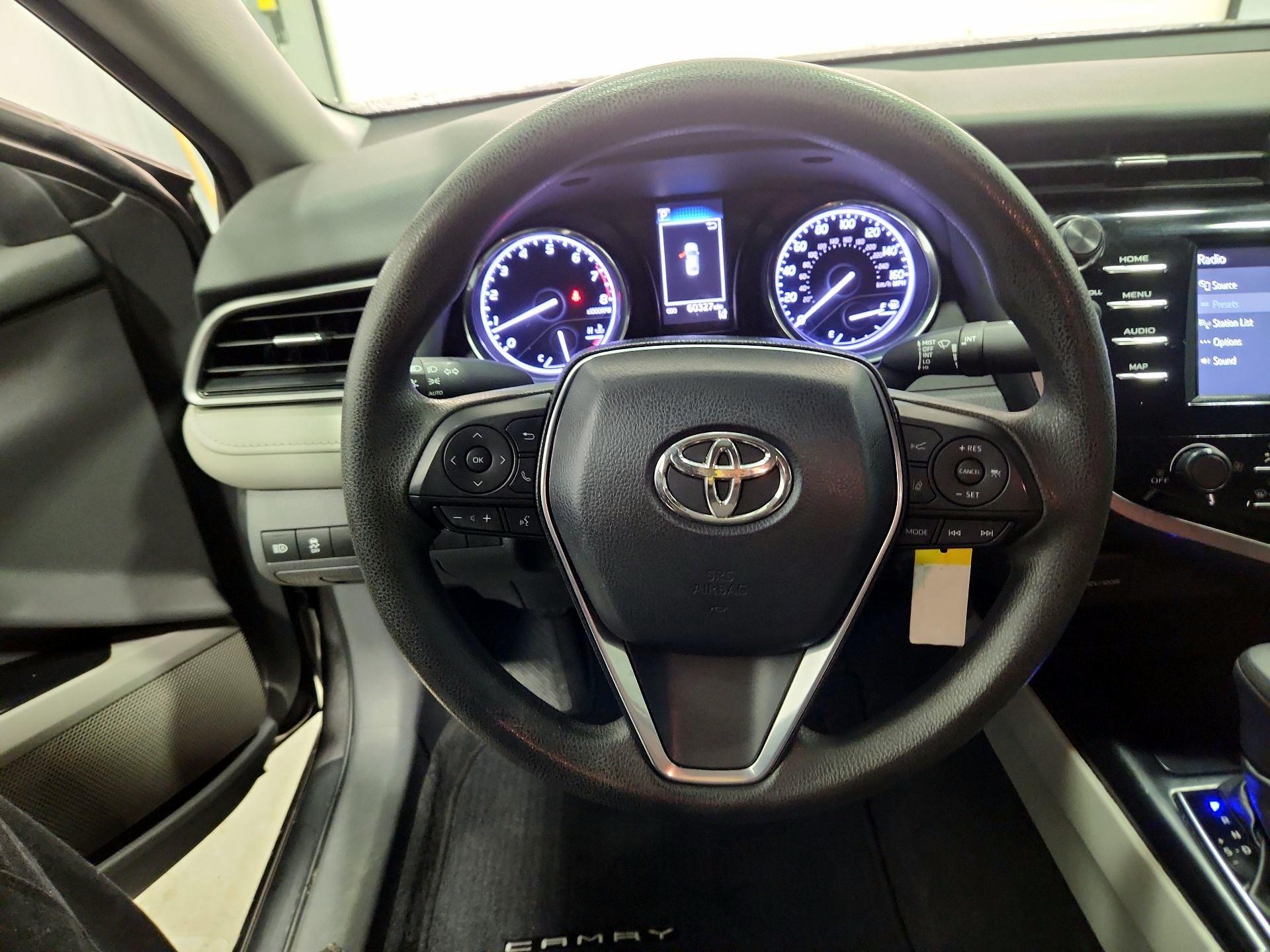 Thumbnail: 2019 Toyota Camry - 10