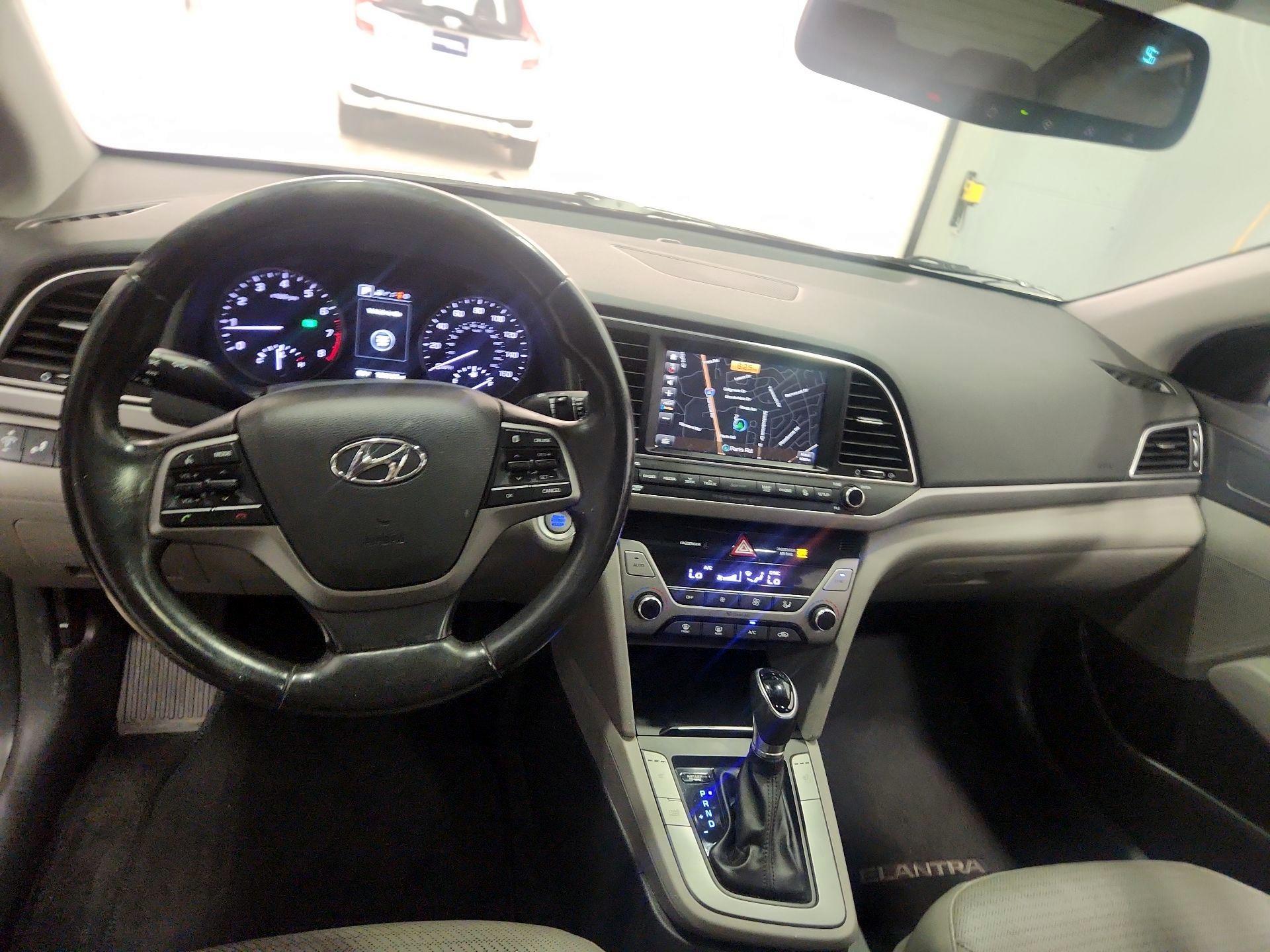 Thumbnail: 2017 Hyundai Elantra - 9