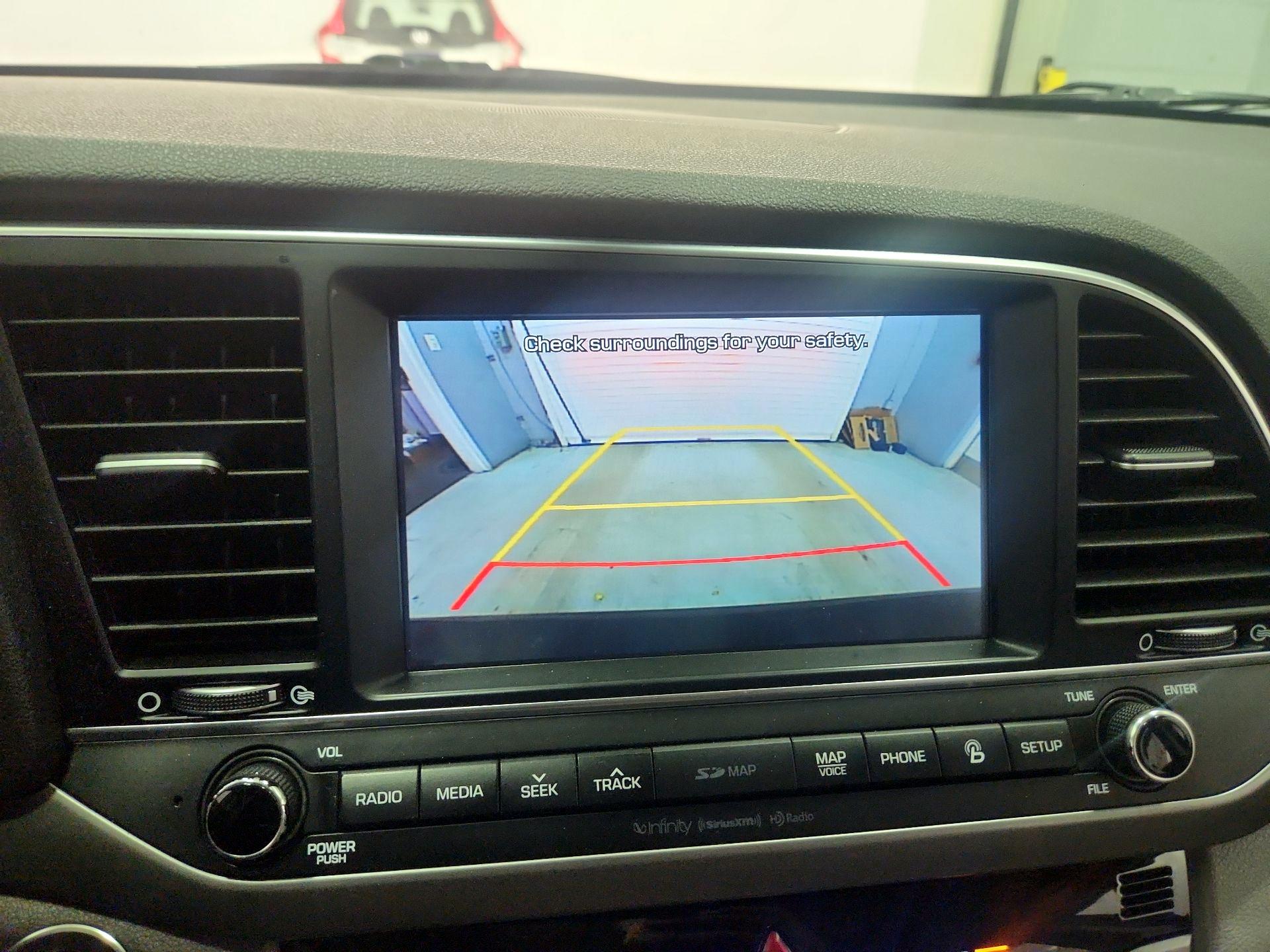 Thumbnail: 2017 Hyundai Elantra - 15