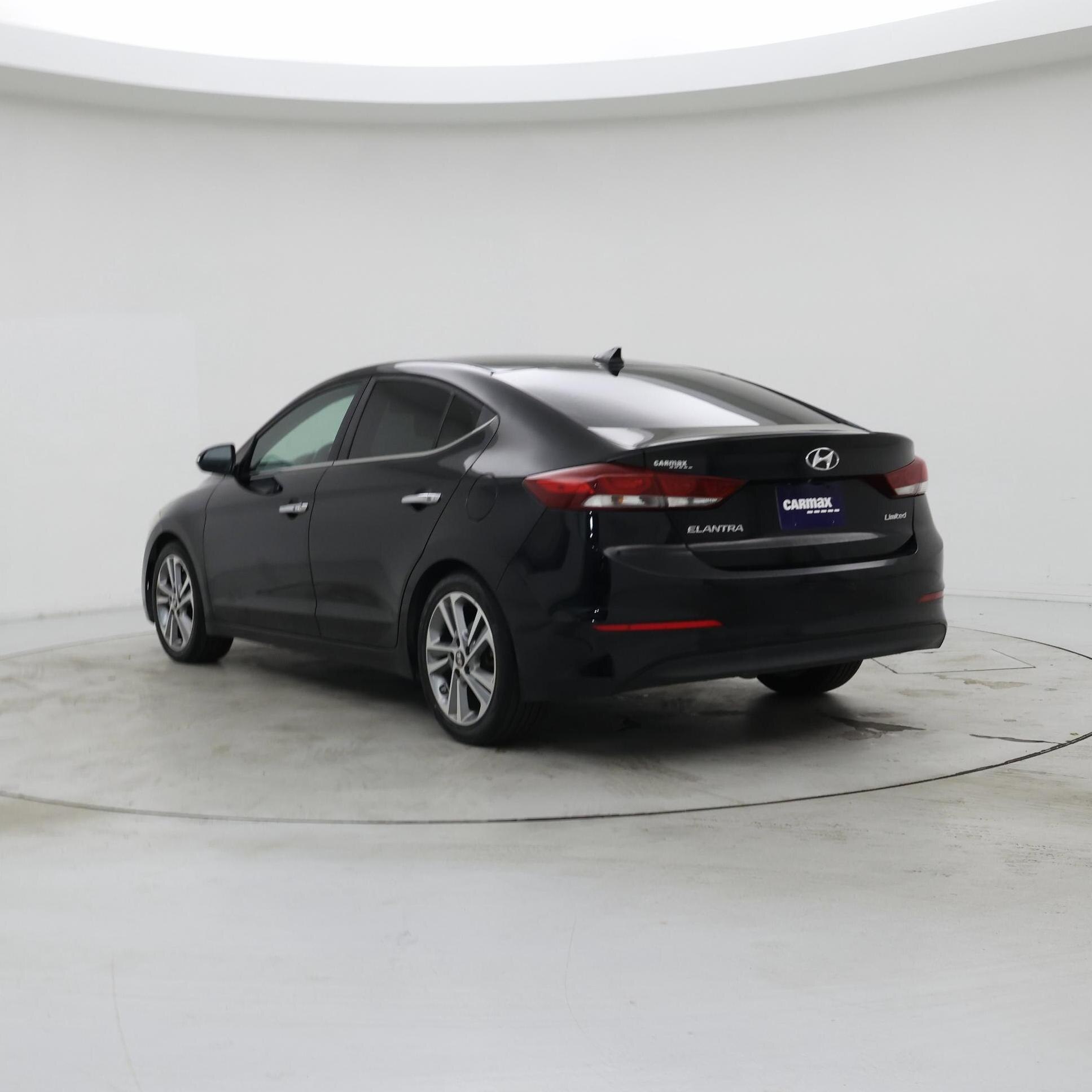 Thumbnail: 2017 Hyundai Elantra - 2