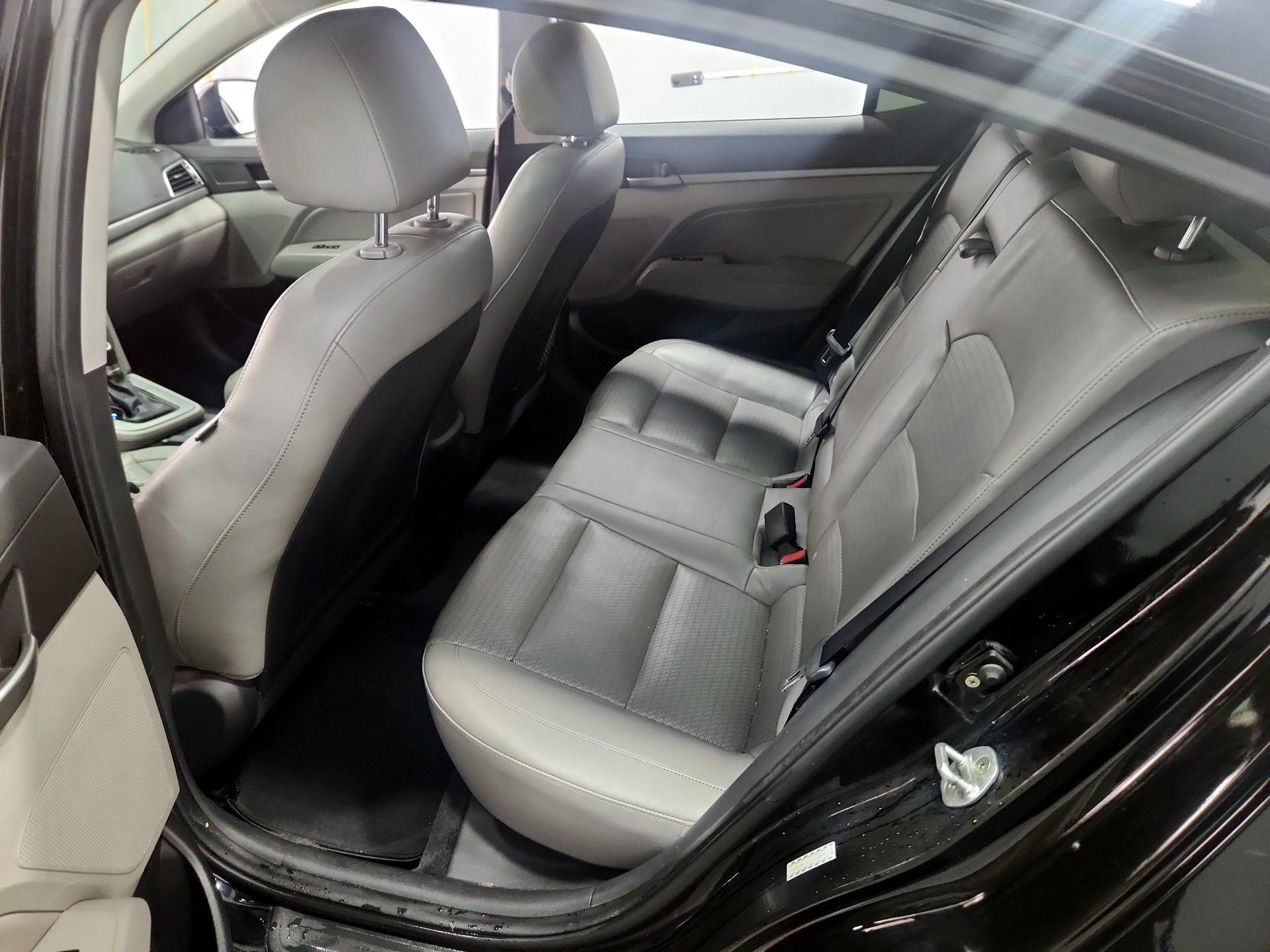 Thumbnail: 2017 Hyundai Elantra - 20