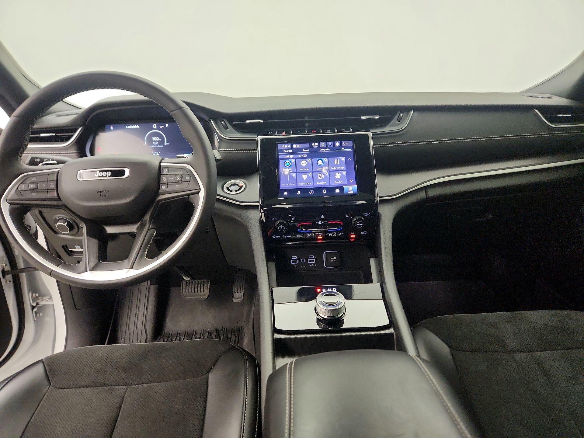 Thumbnail: 2024 Jeep Grand Cherokee L - 9