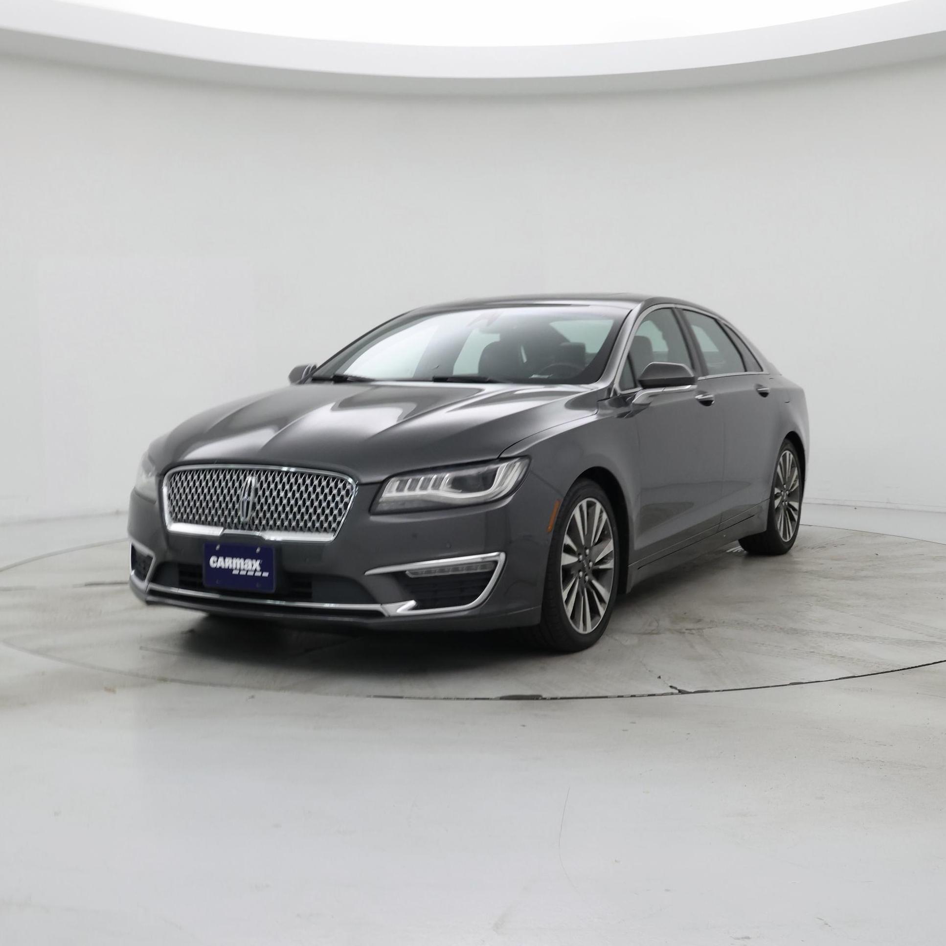Thumbnail: 2017 Lincoln MKZ - 4