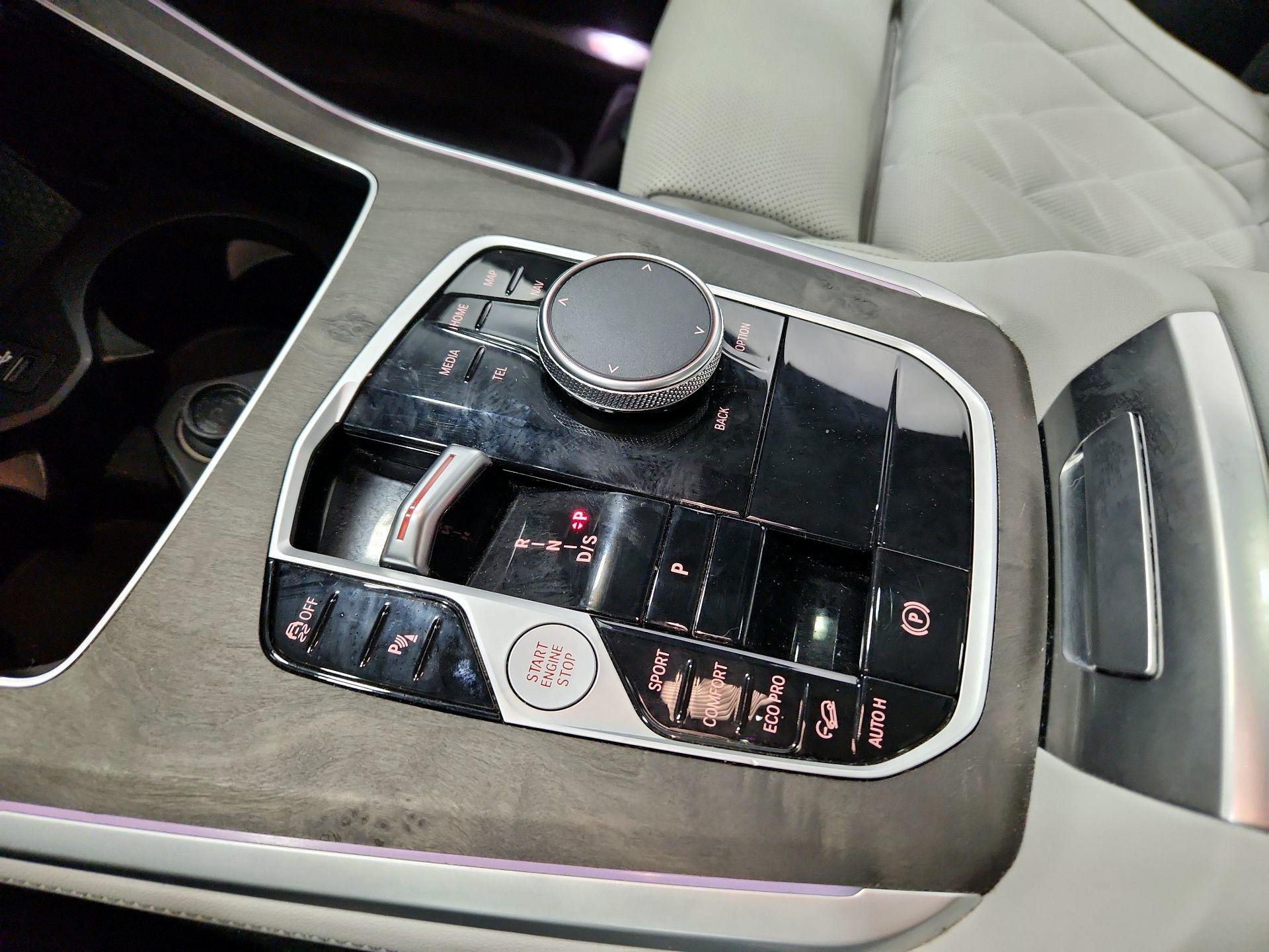 Thumbnail: 2024 BMW X5 - 18