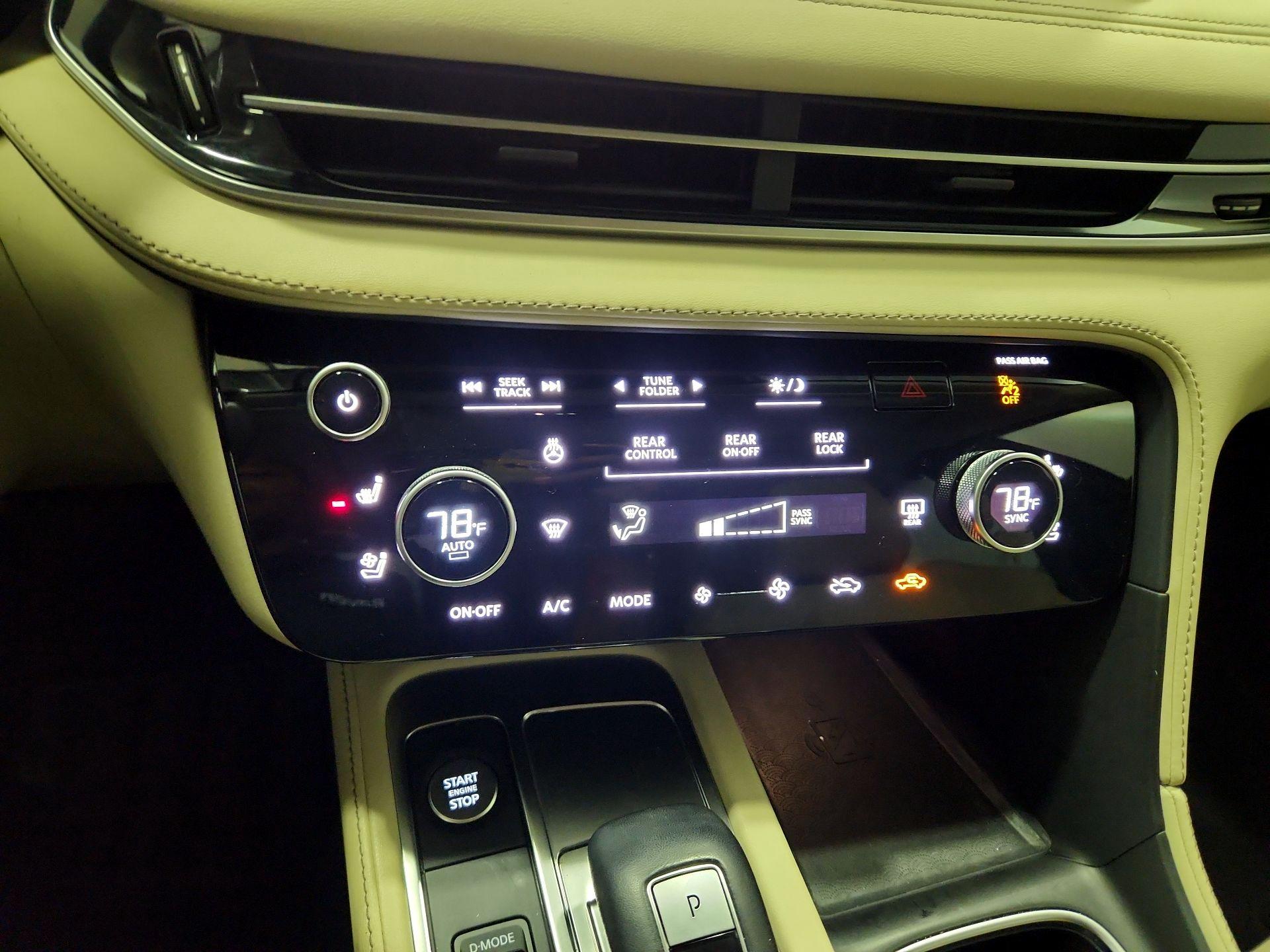 Thumbnail: 2023 INFINITI QX60 - 16