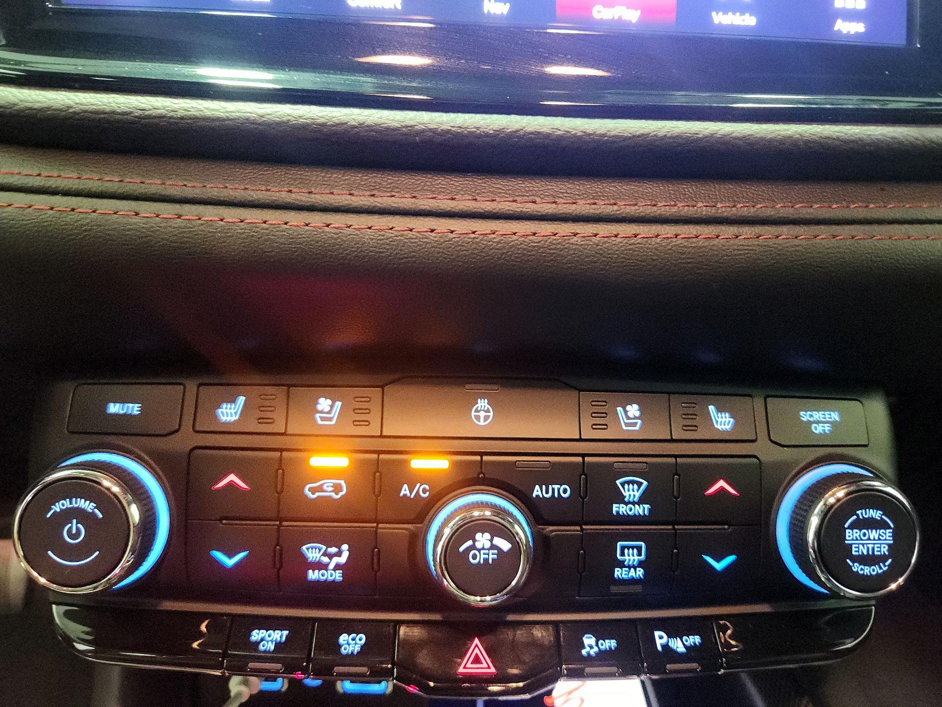 Thumbnail: 2025 Dodge Durango - 16