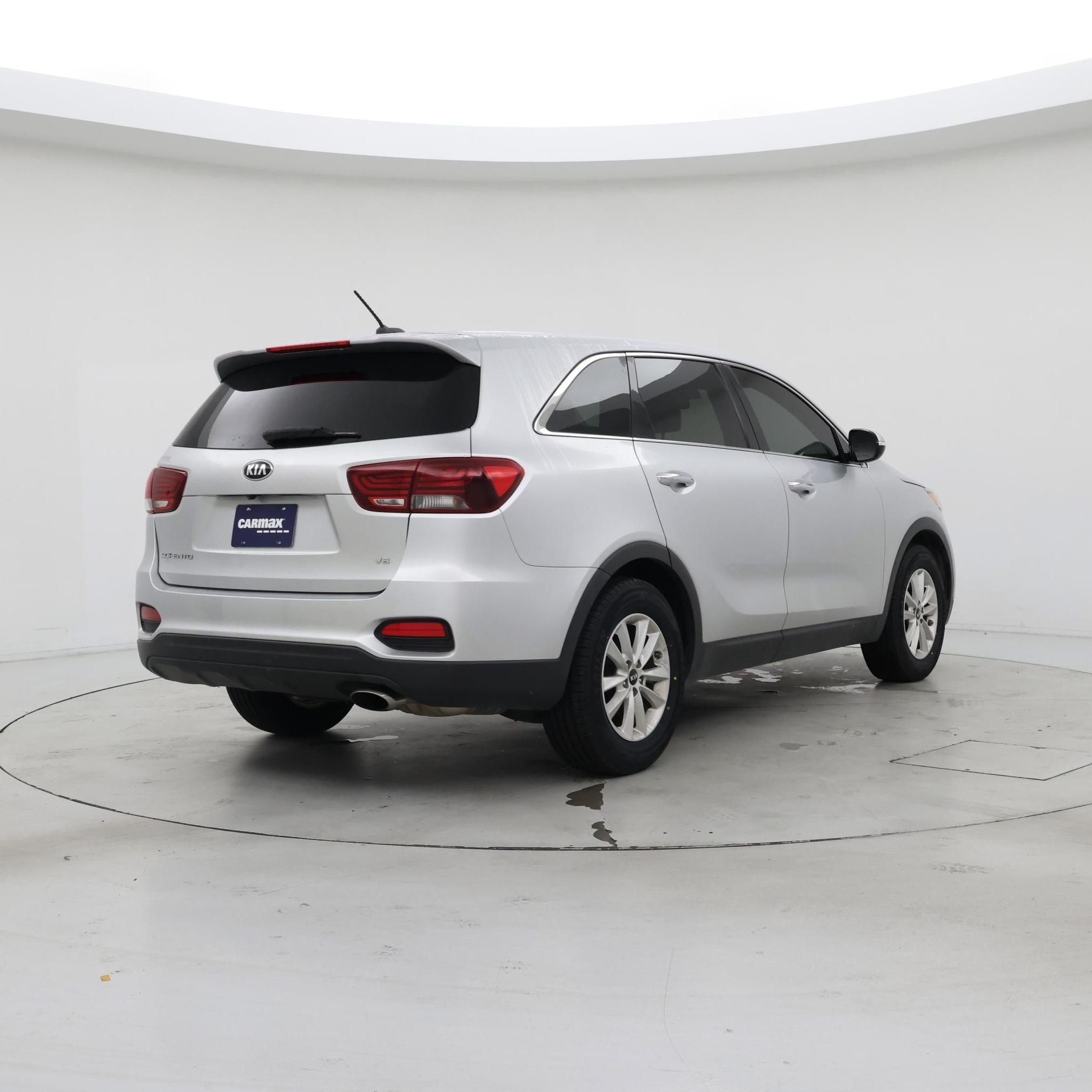 Thumbnail: 2019 Kia Sorento - 8