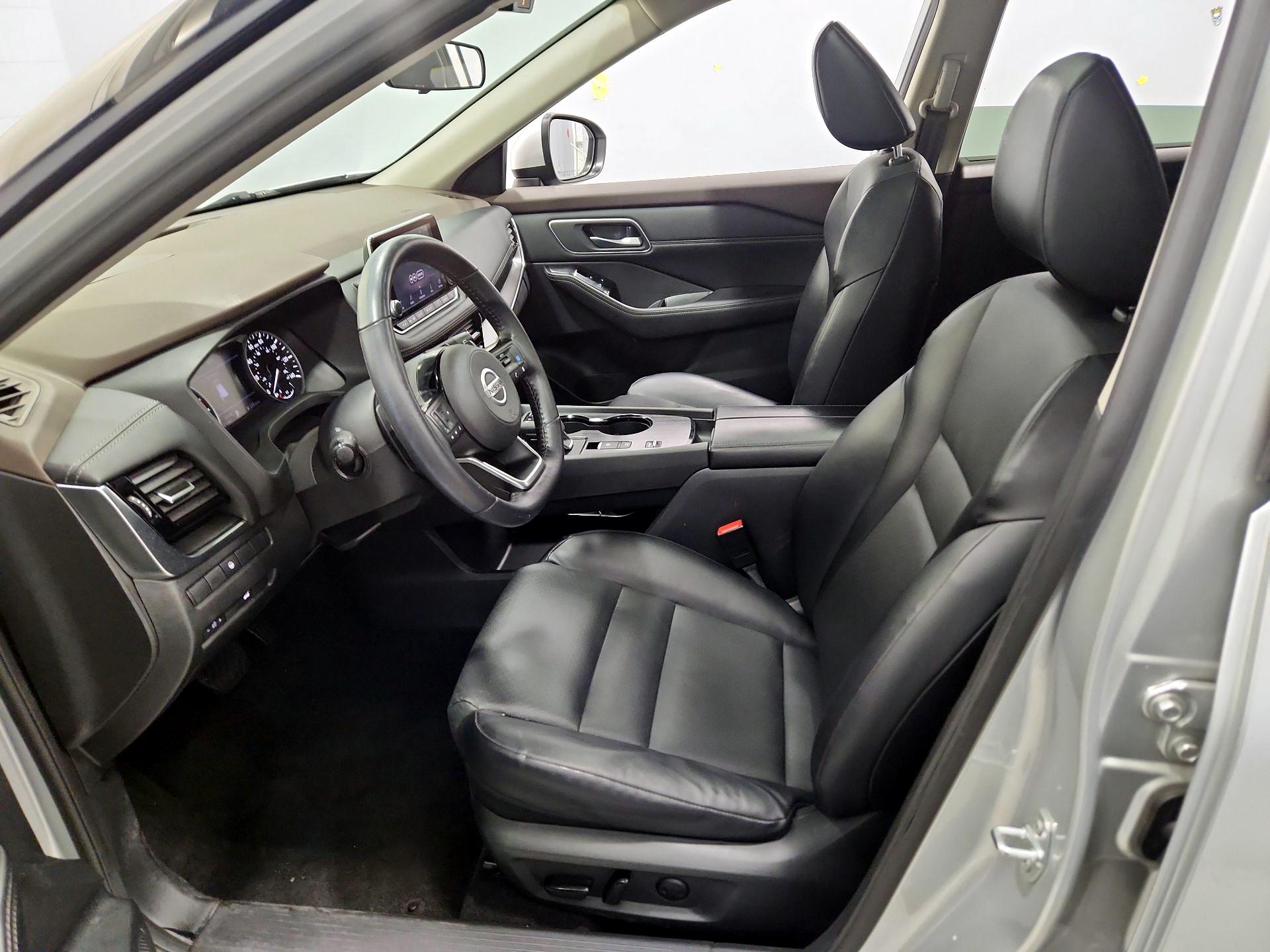 Thumbnail: 2021 Nissan Rogue - 11