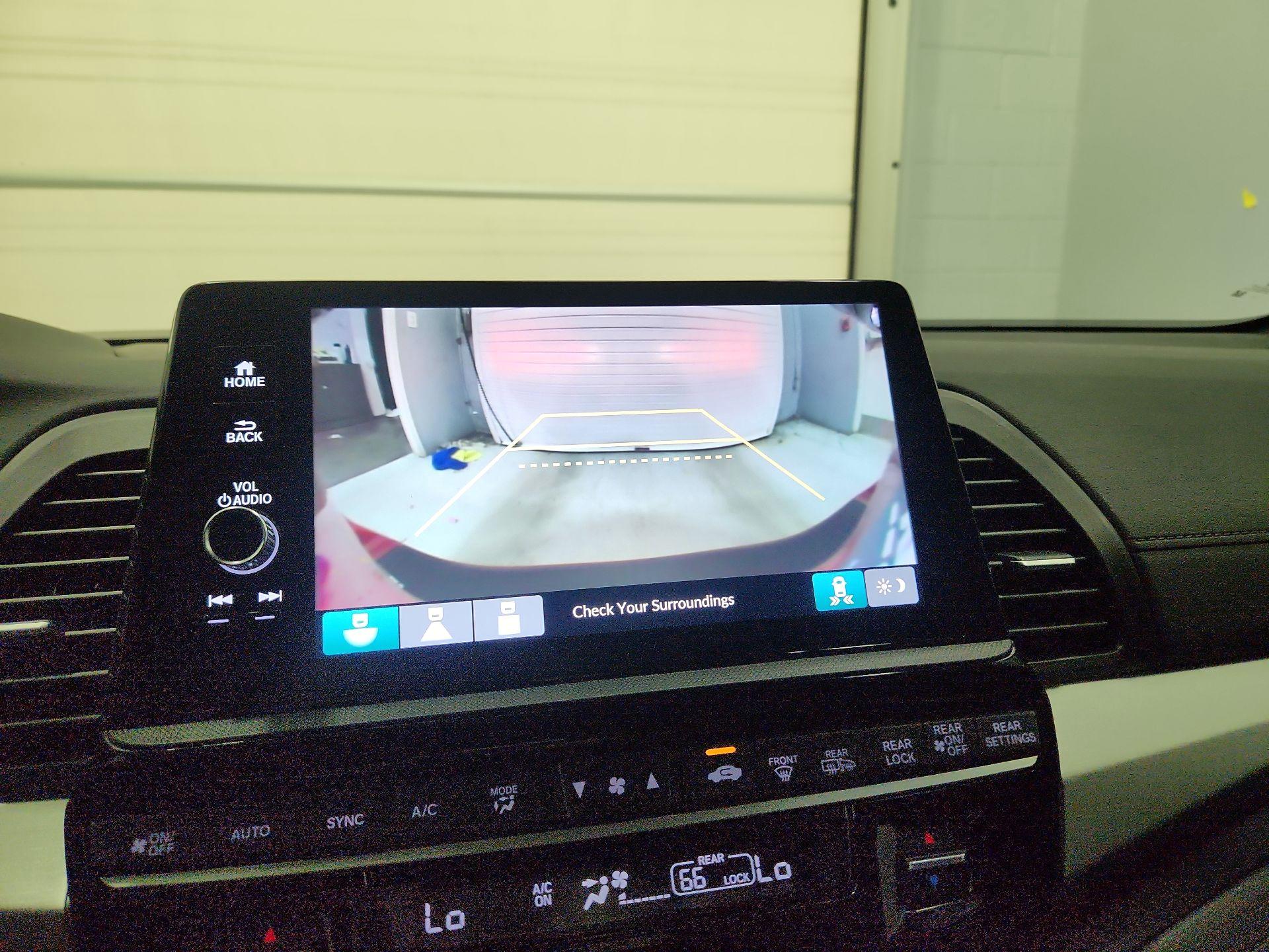 Thumbnail: 2025 Honda Odyssey - 14