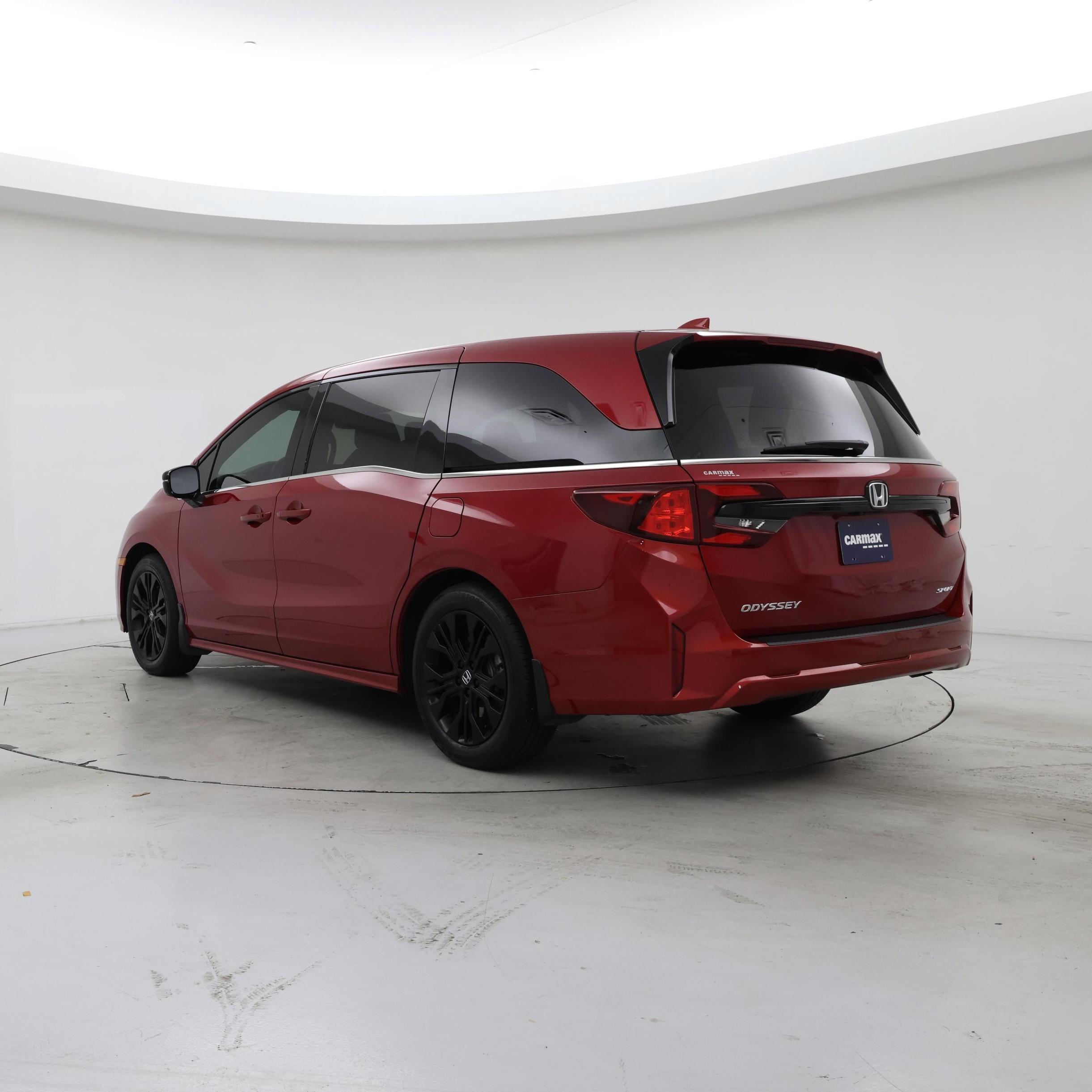 Thumbnail: 2025 Honda Odyssey - 2