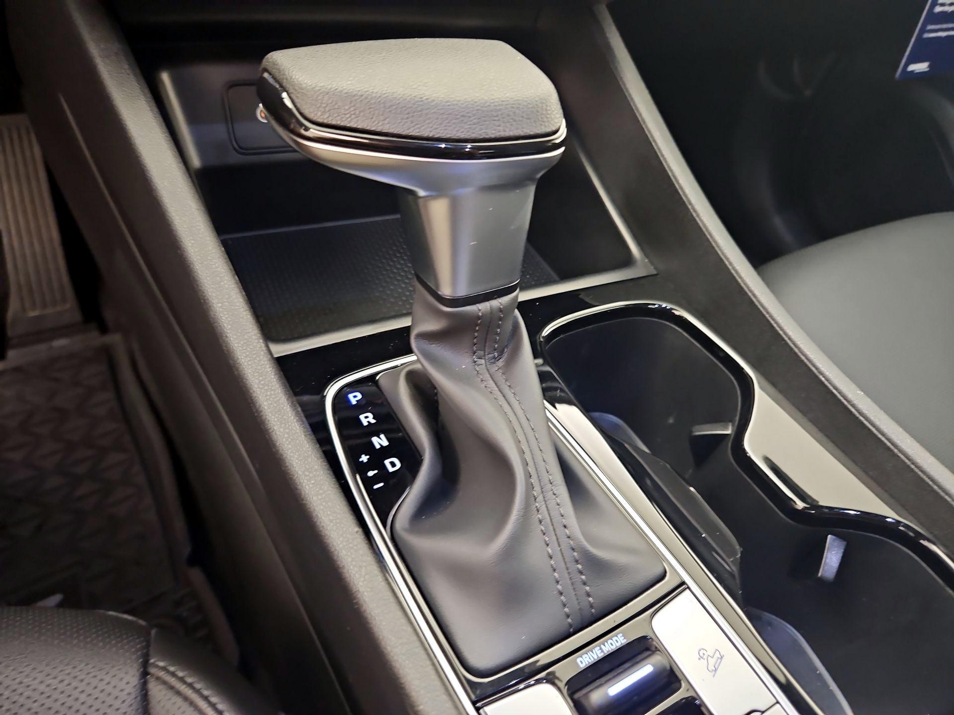 Thumbnail: 2025 Hyundai Santa Cruz - 17