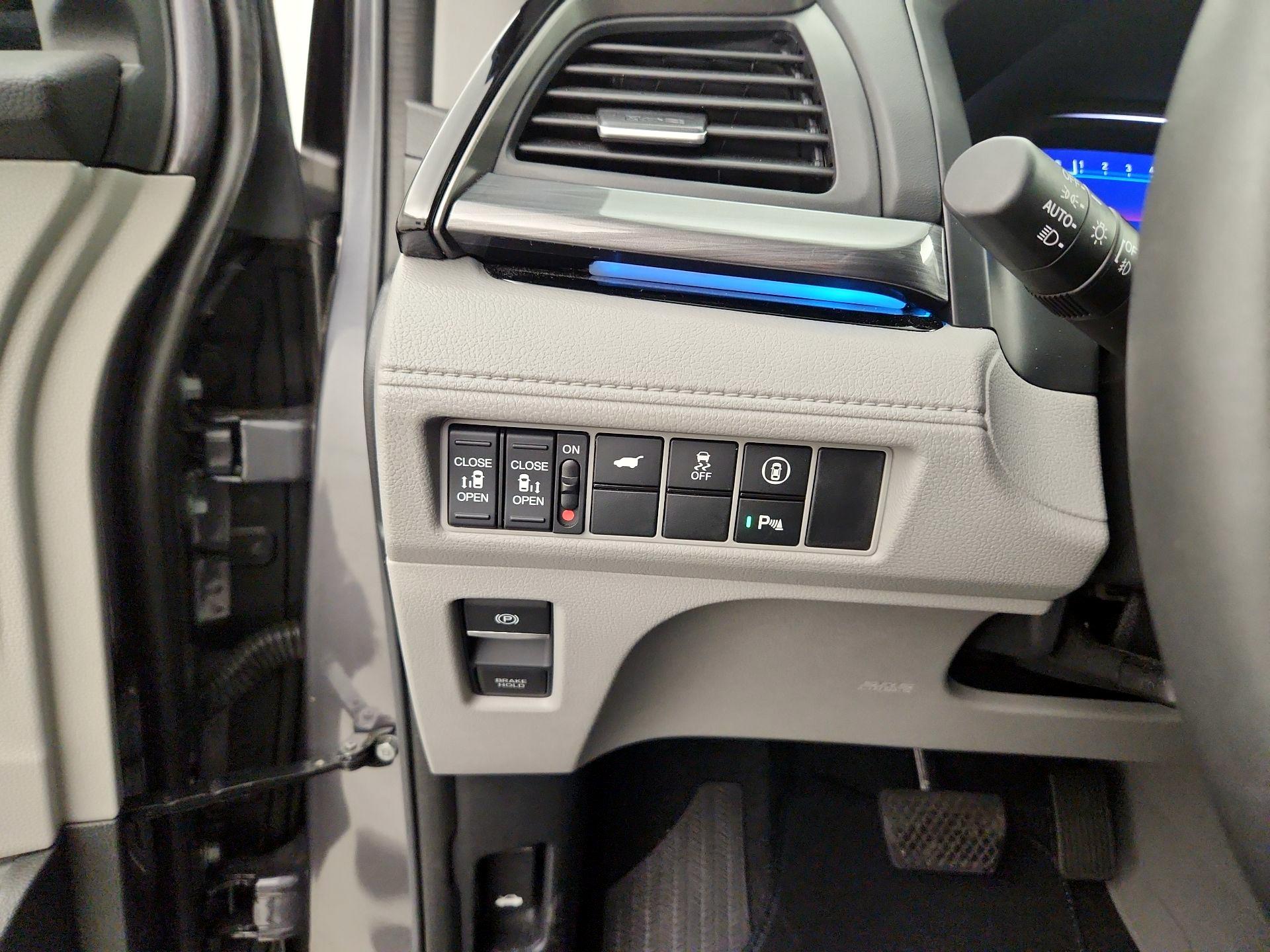 Thumbnail: 2024 Honda Odyssey - 13