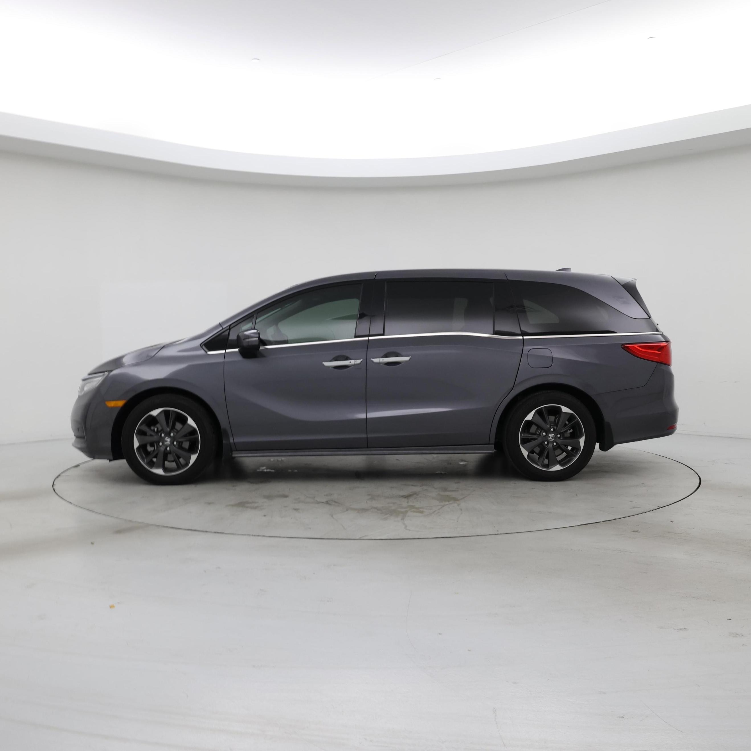 Thumbnail: 2024 Honda Odyssey - 3